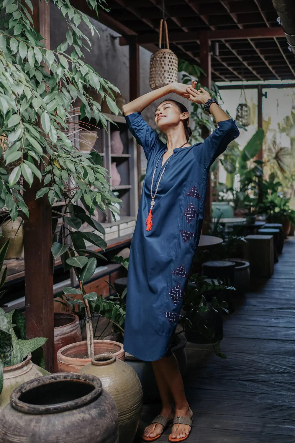 STASHA KAFTAN APPLIQUE|INDIGO