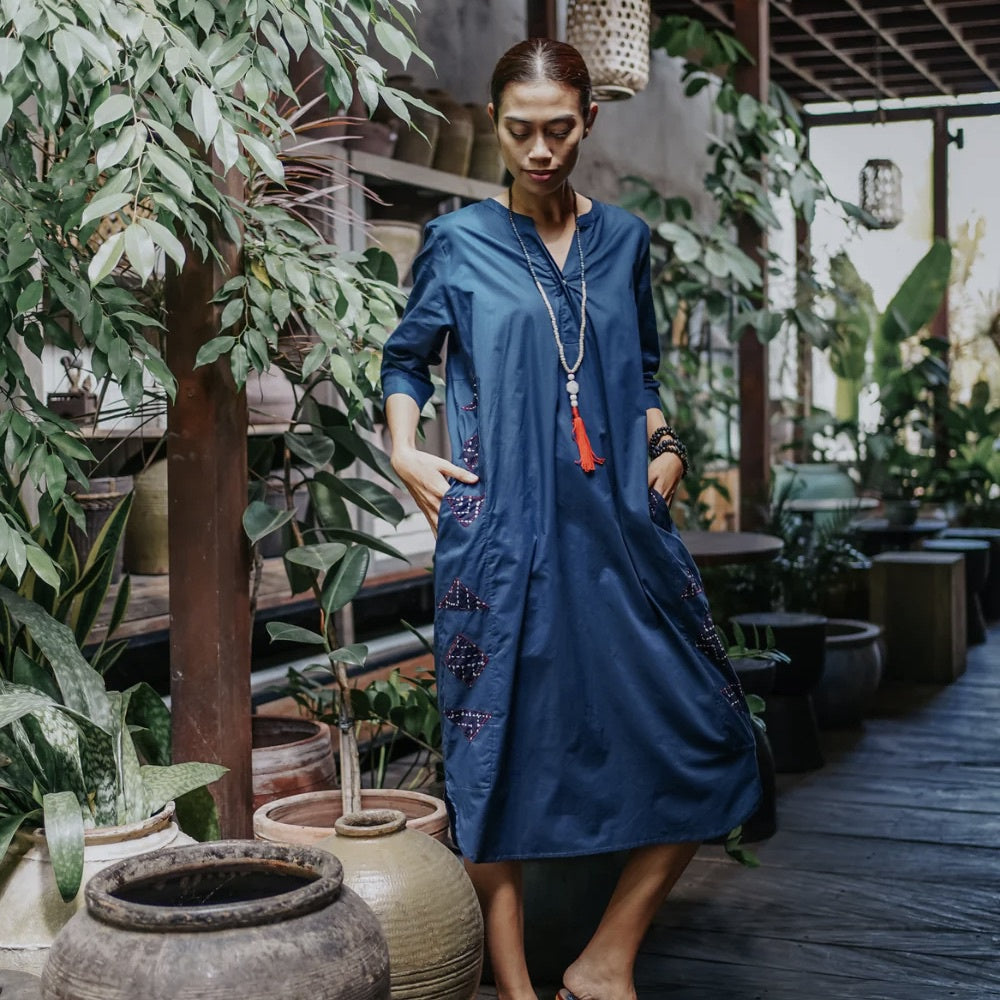 STASHA KAFTAN APPLIQUE|INDIGO