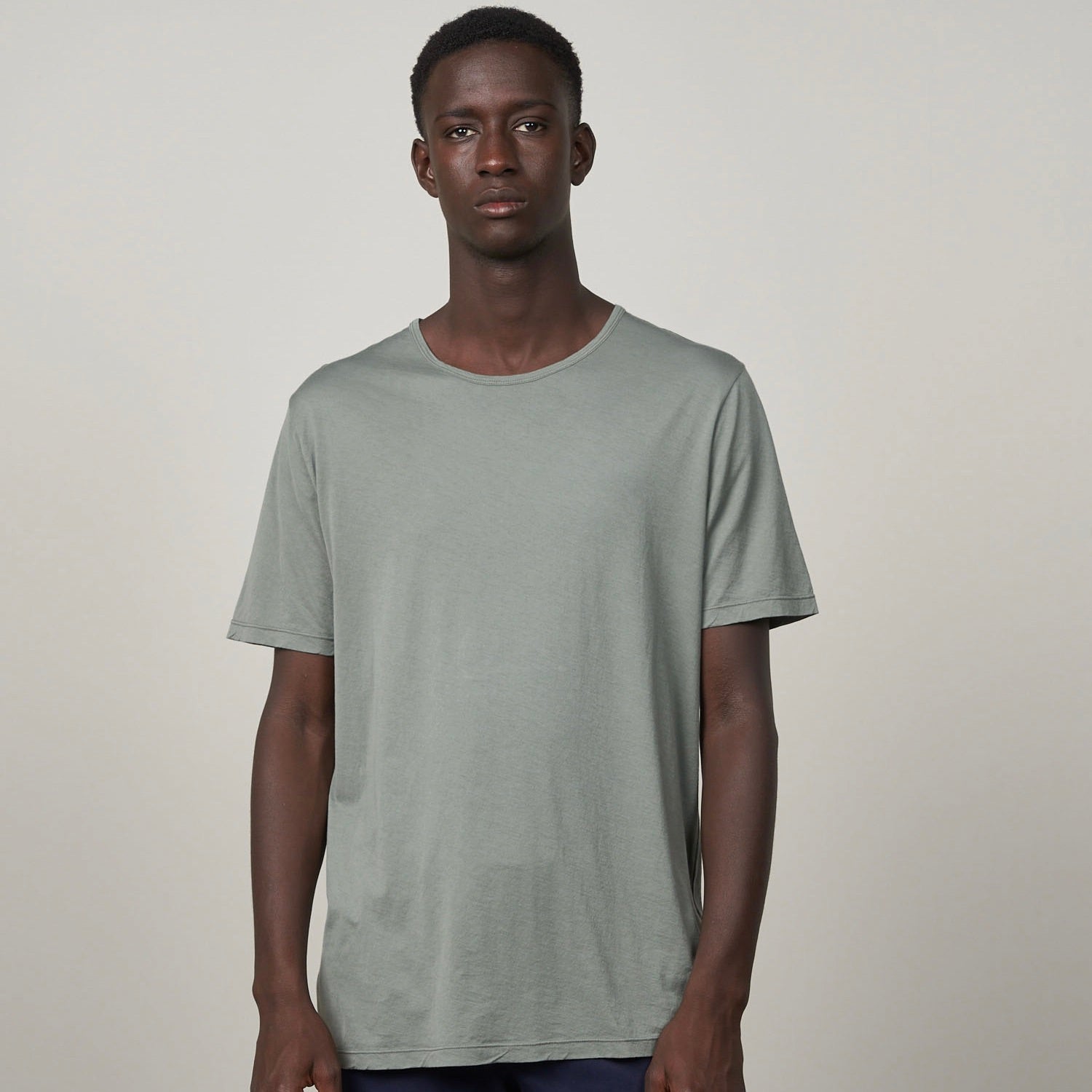 MEN KNITTED T-SHIRT - LIGHT CREW - OLIVE