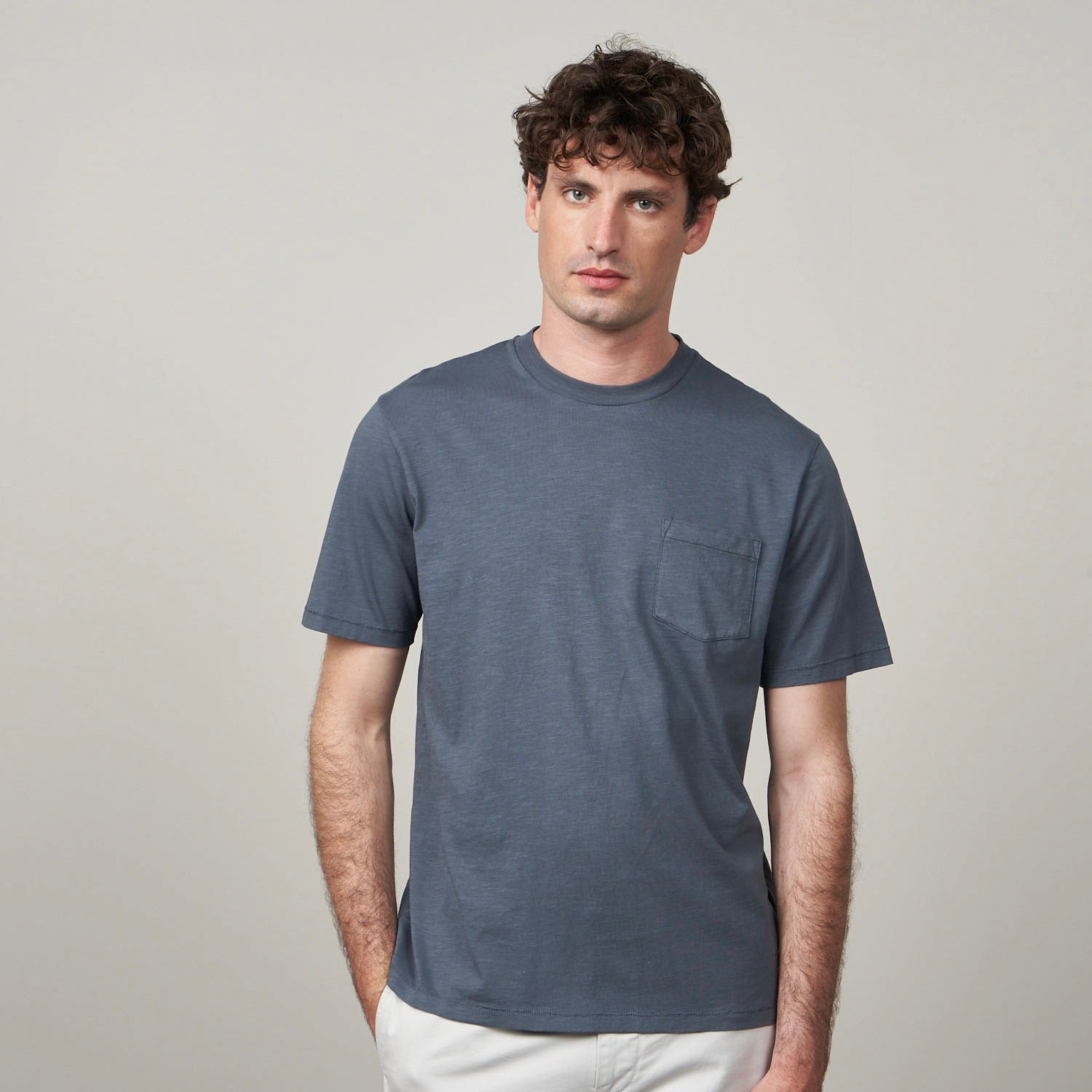 MEN KNITTED T.SHIRT-POCKET CREW-THUNDER