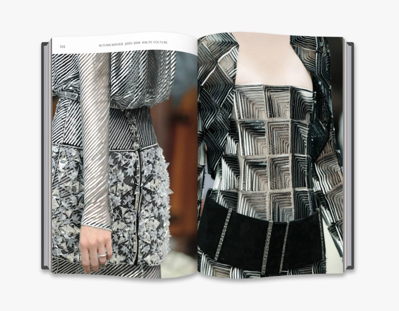CHANEL CATWALK