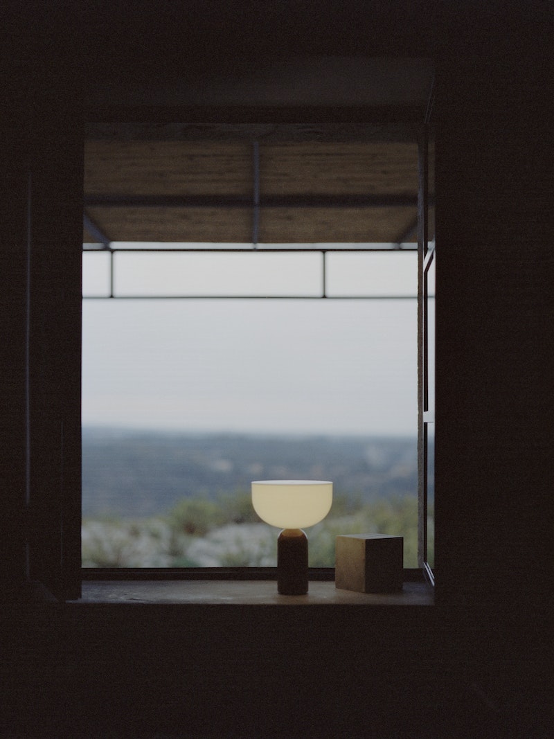 KIZU PORTABLE LAMP, BRECCIA PERNICE