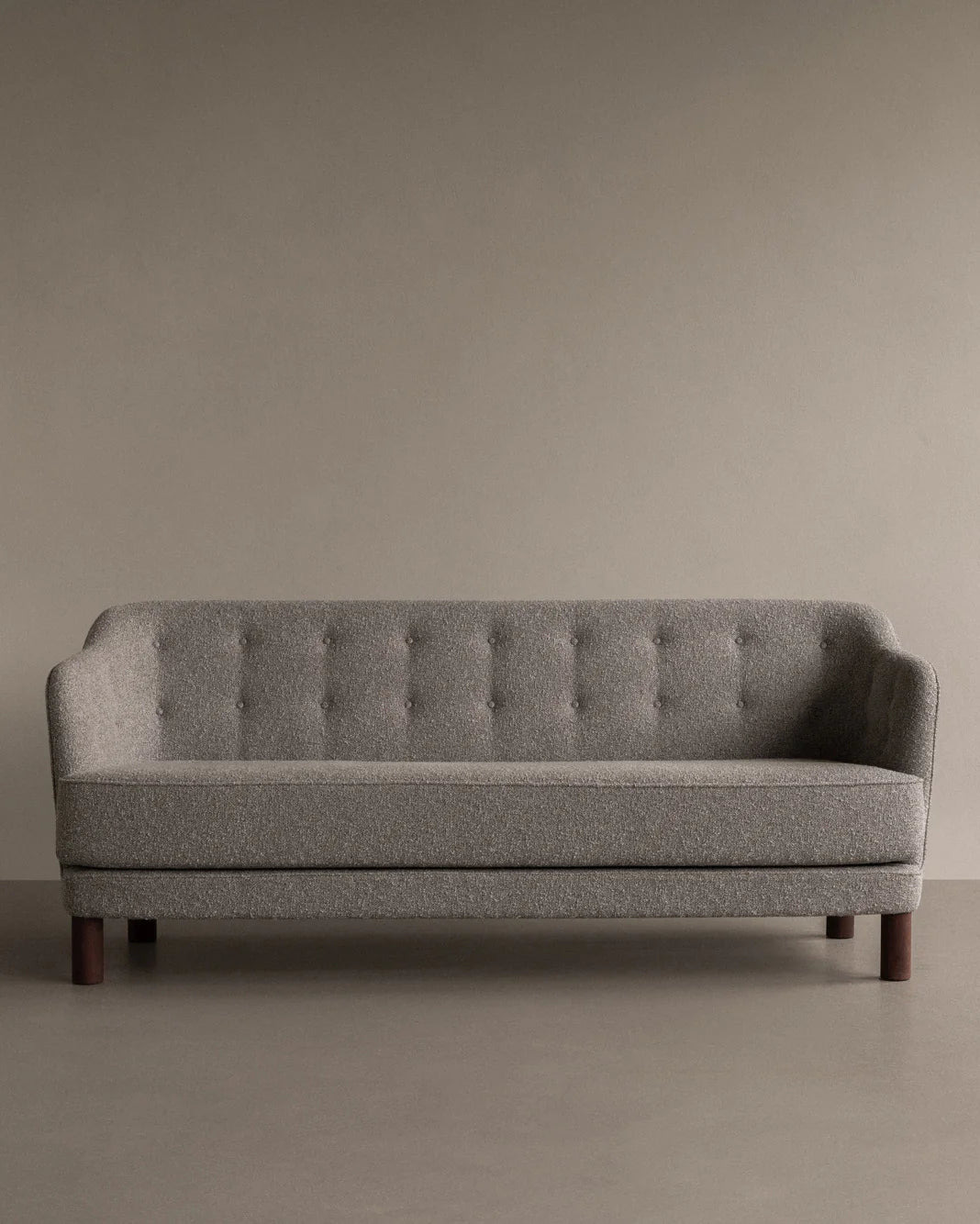 CONSTANCE SOFA