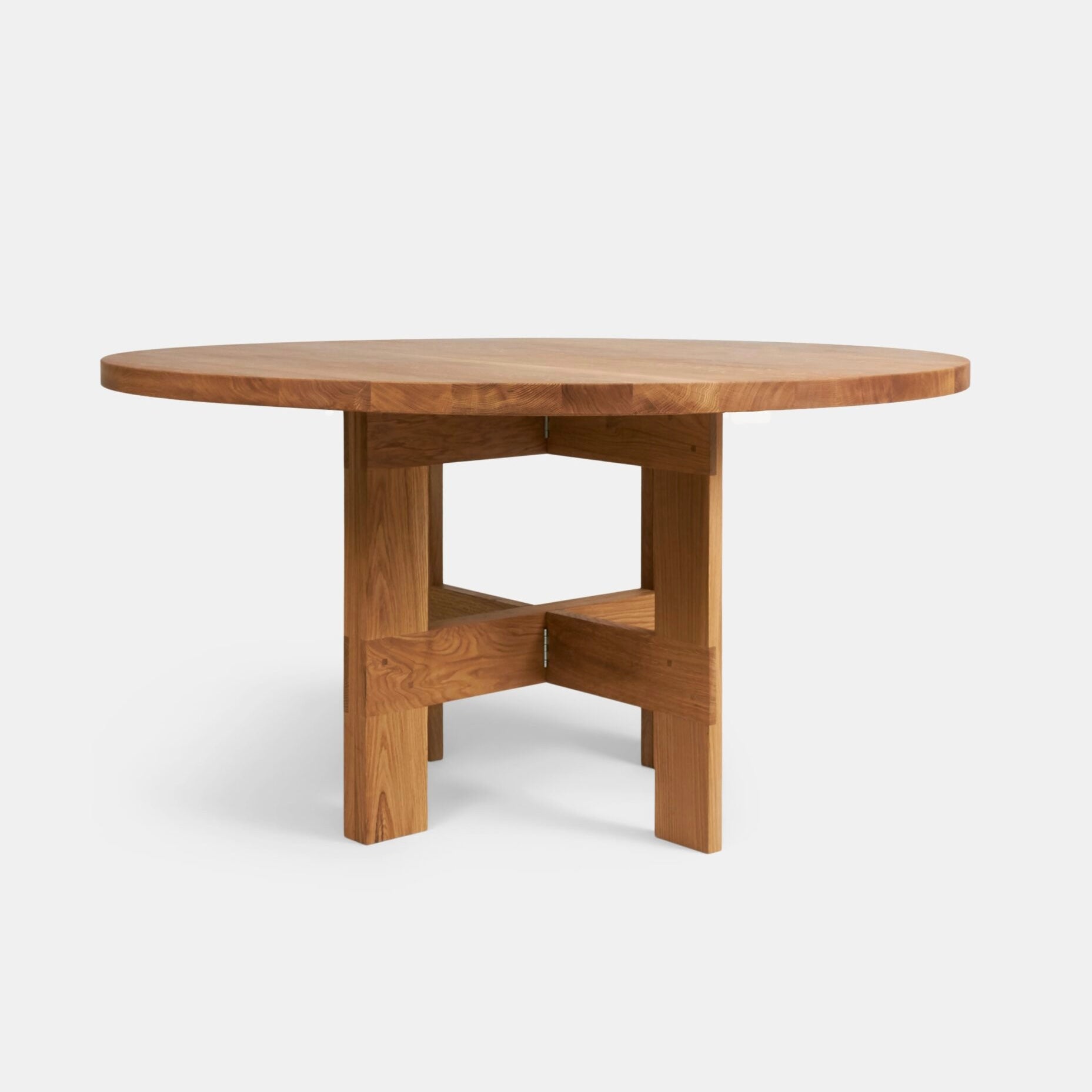 FARMHOUSE TRESTLE TABLE – OAK – ROUND - to Order