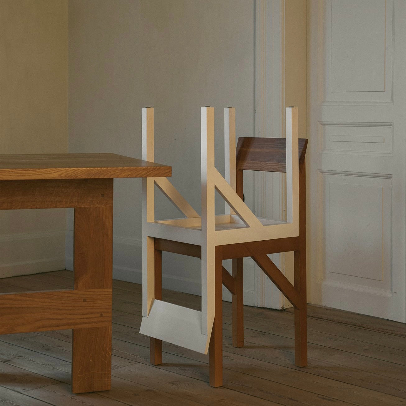 BRACKET CHAIR – WARM BROWN PINE | On Order
