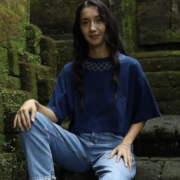 THE CROP TEE INDIGO|HAND EMBROIDERED|NATURAL INDIGO