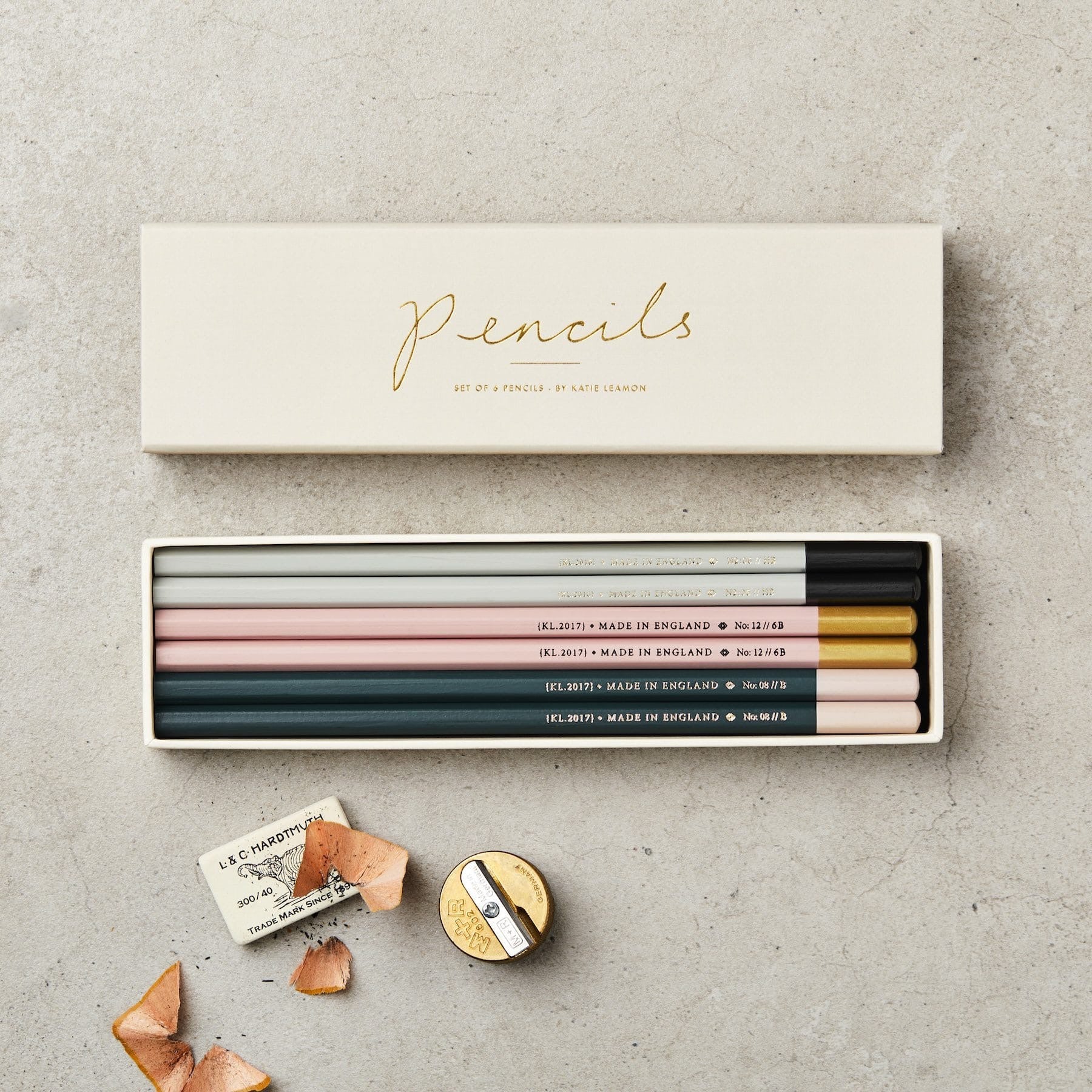 ASSORTED BOX OF 6 PENCILS