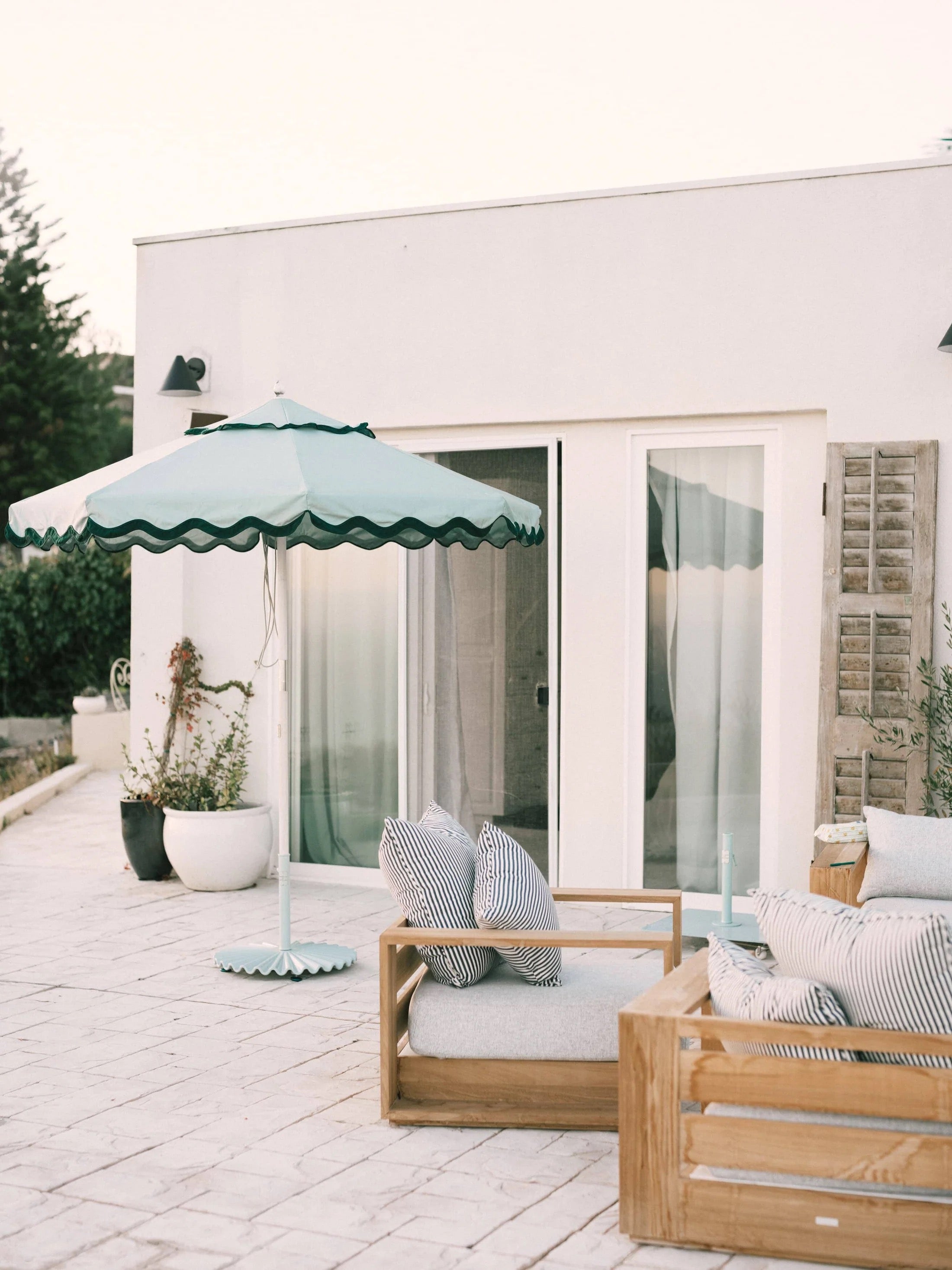 MARKET UMBRELLA - RIVIE GREEN | On Order