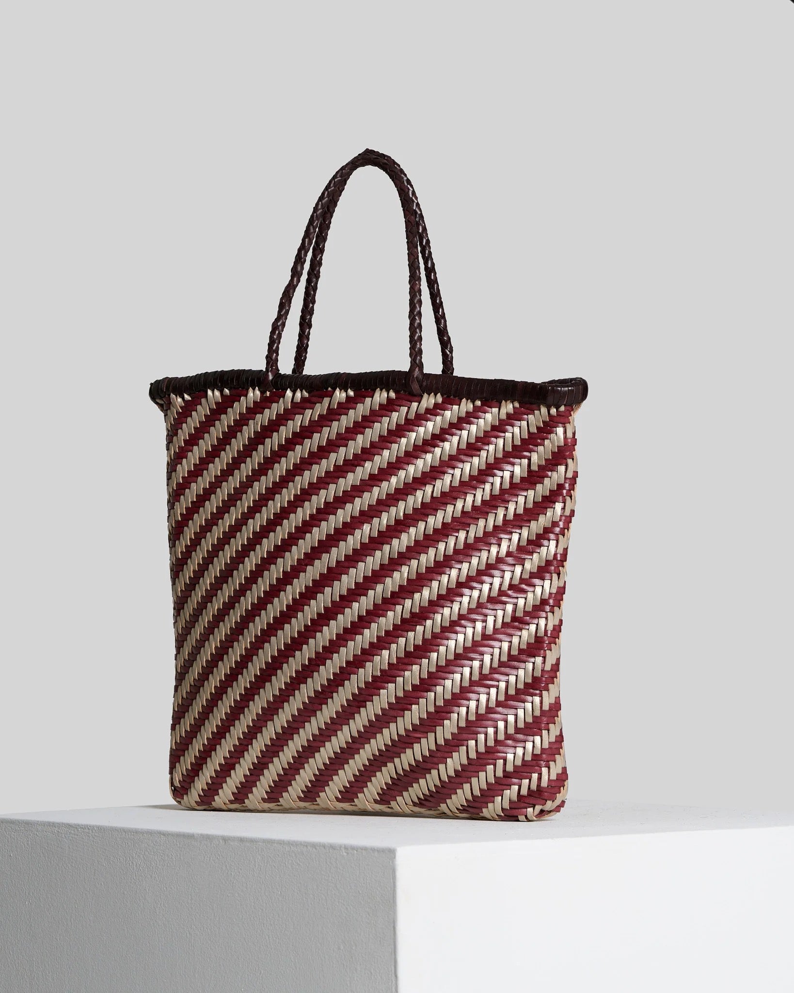 ARTEMISIA BURGUNDY TAUPE CHOCOLATE