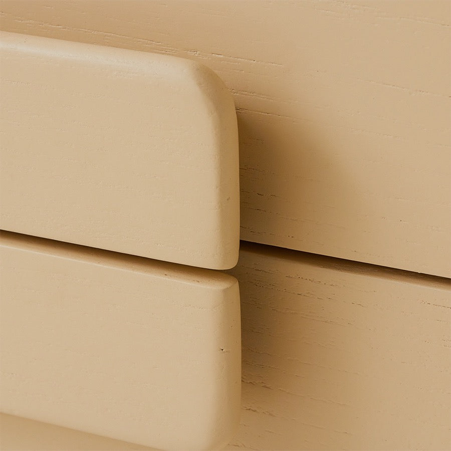 SPACIOUS LOWBOARD | On Order