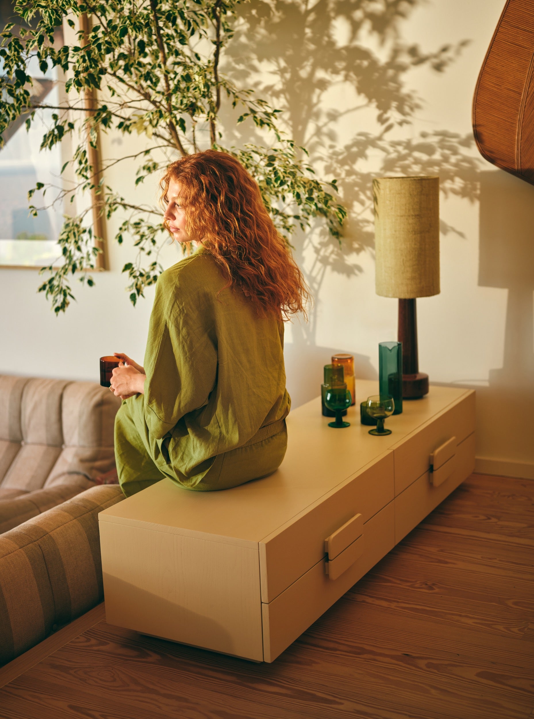 SPACIOUS LOWBOARD | On Order