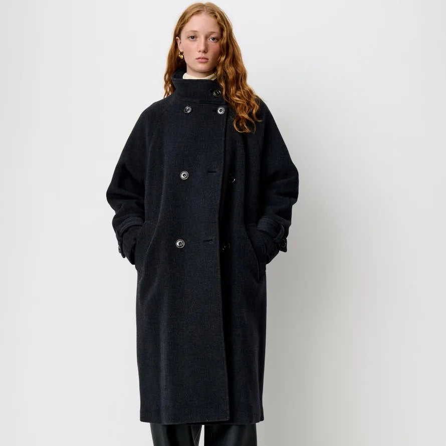 COAT | BLEECKETT