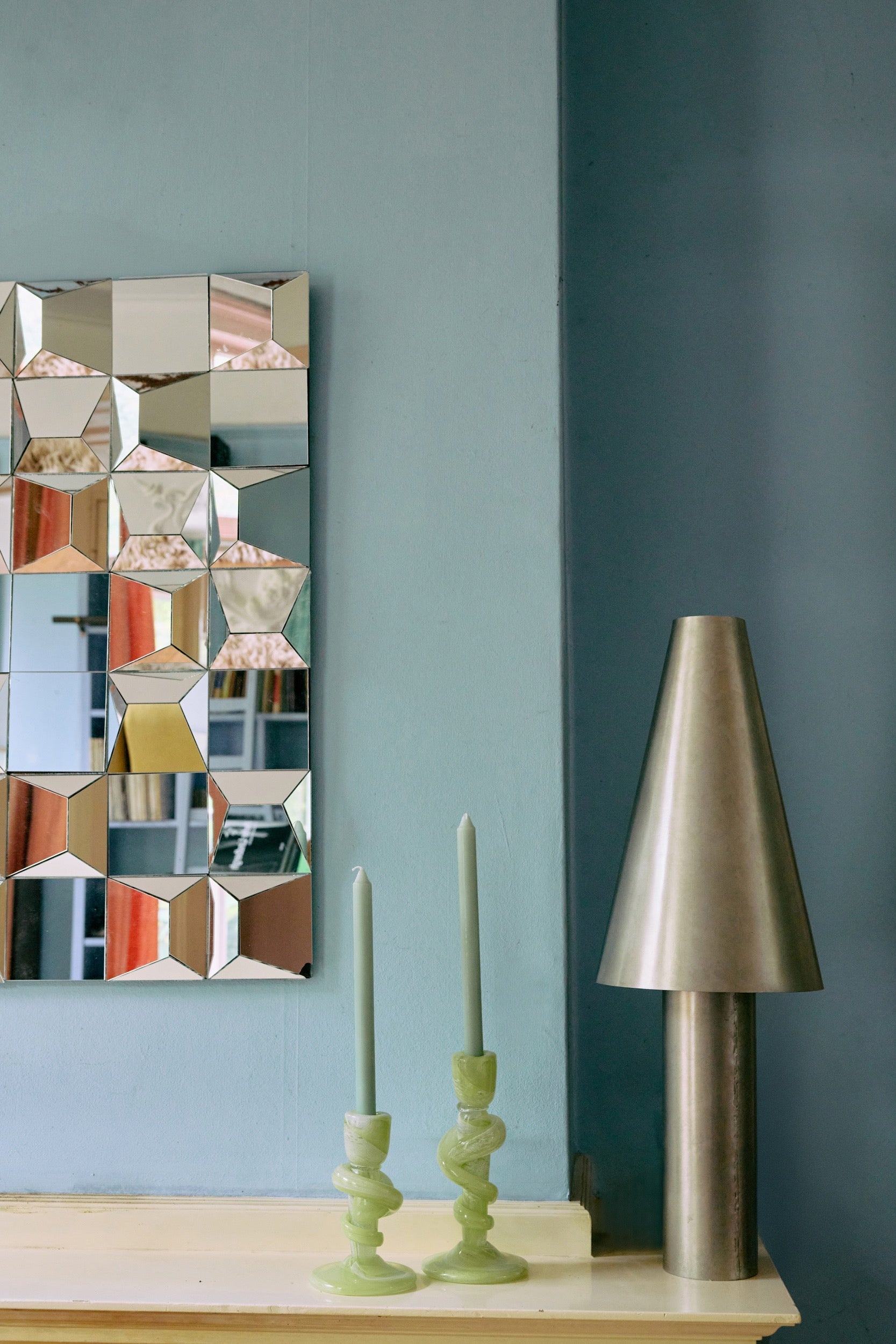 METAL CONE TABLE LAMP | On Order