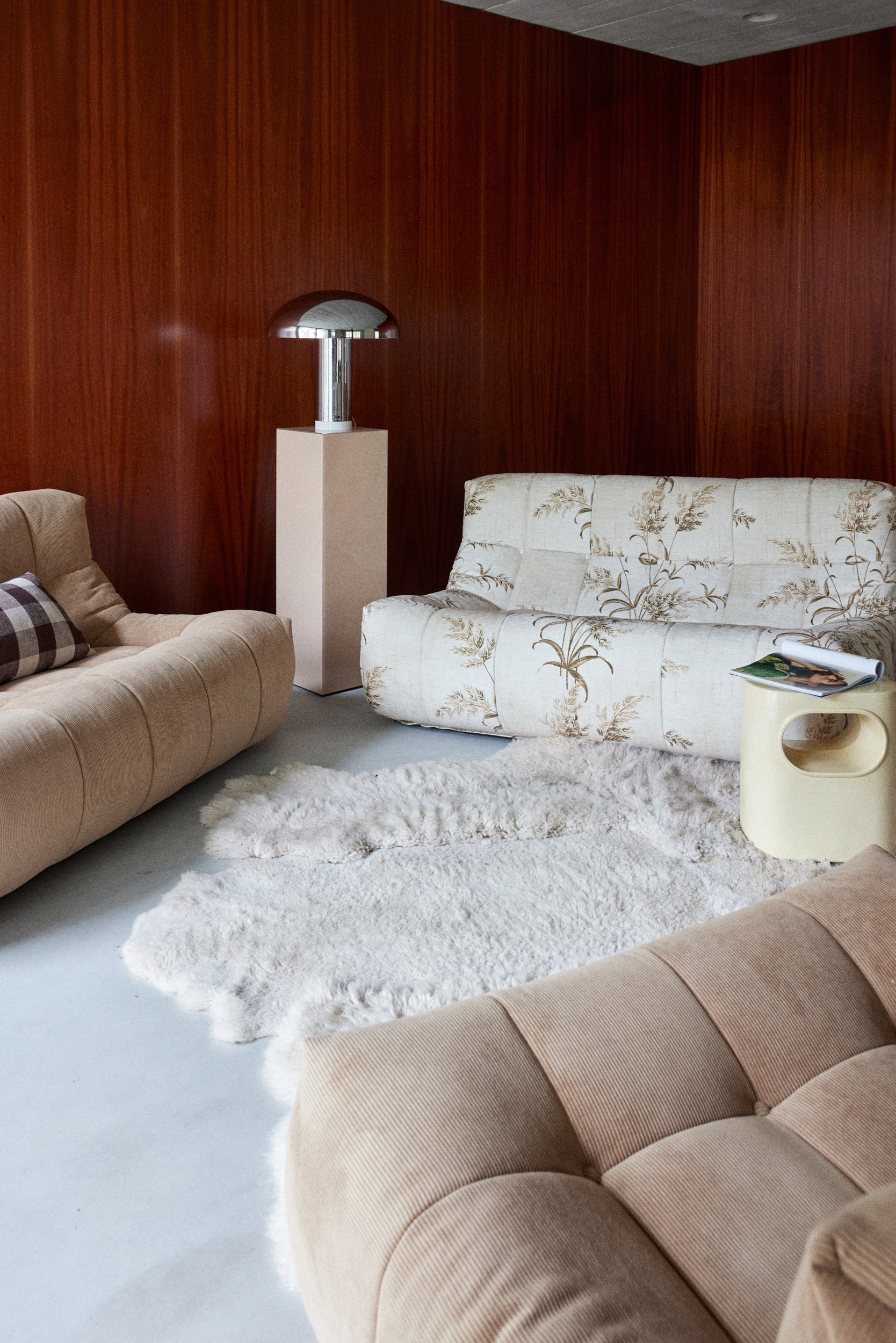 LAZY LOUNGE CHAIR | On Order