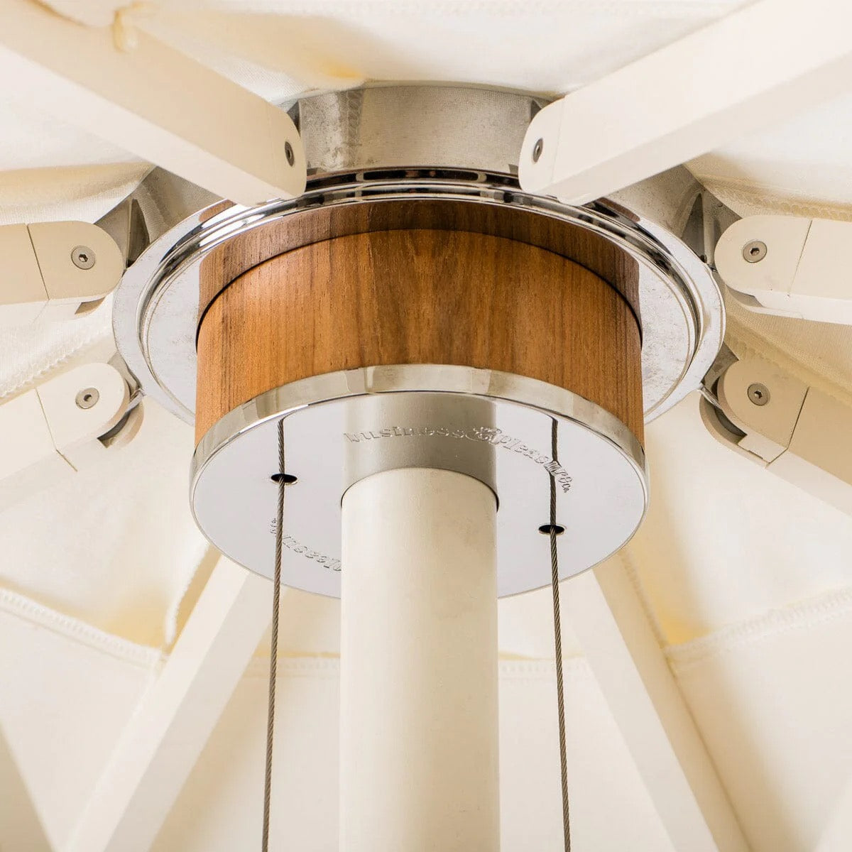 RESORT MARKET UMBRELLA - ANTIQUE WHITE | On Order