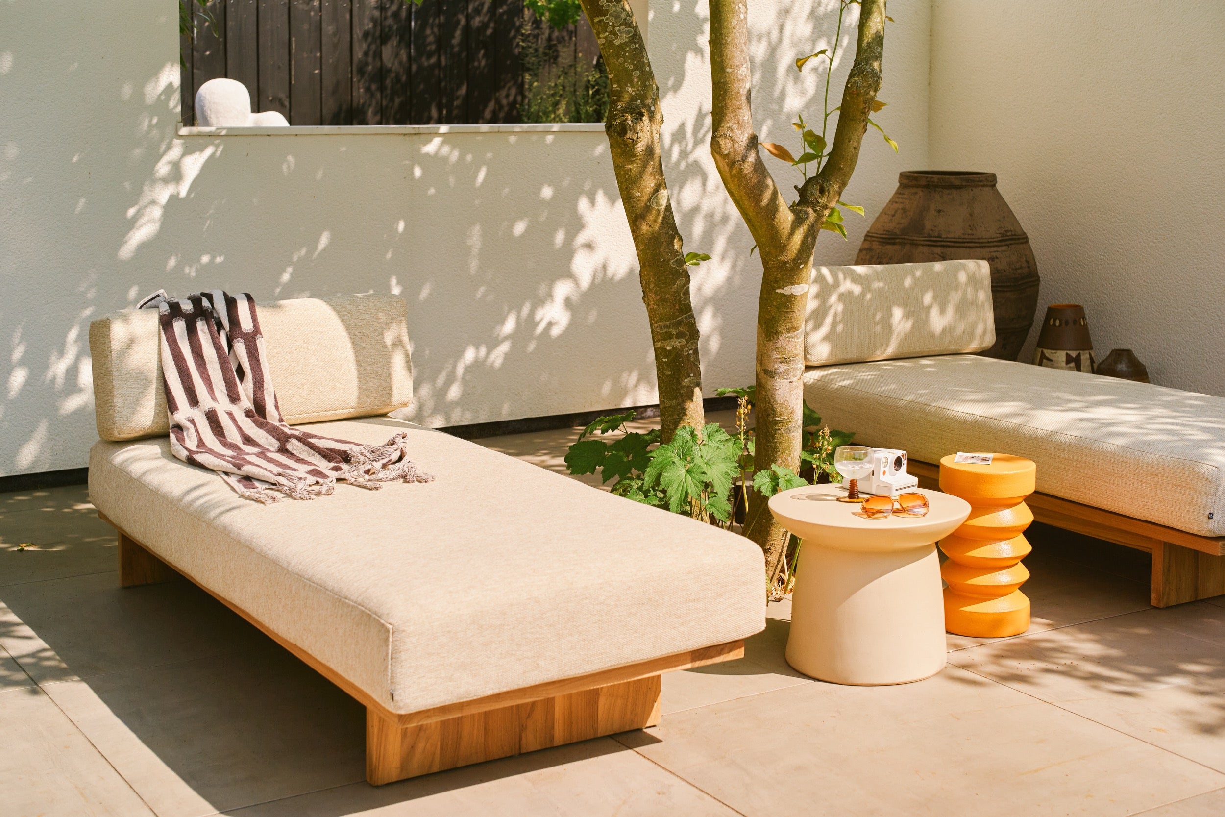 OUTDOOR DAYBED TEAK | On Order