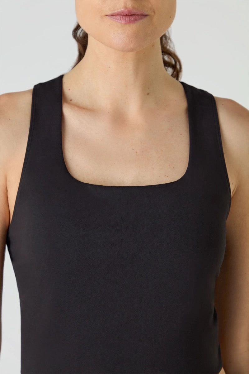 BALANCE SPORTS BRA BLACK