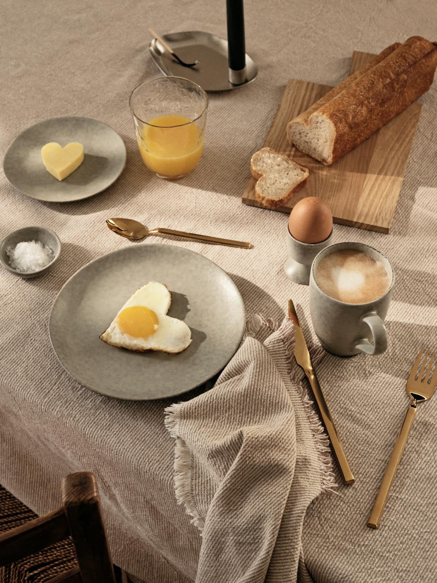 NORDIC MARSH DESSERT/LUNCH PLATE