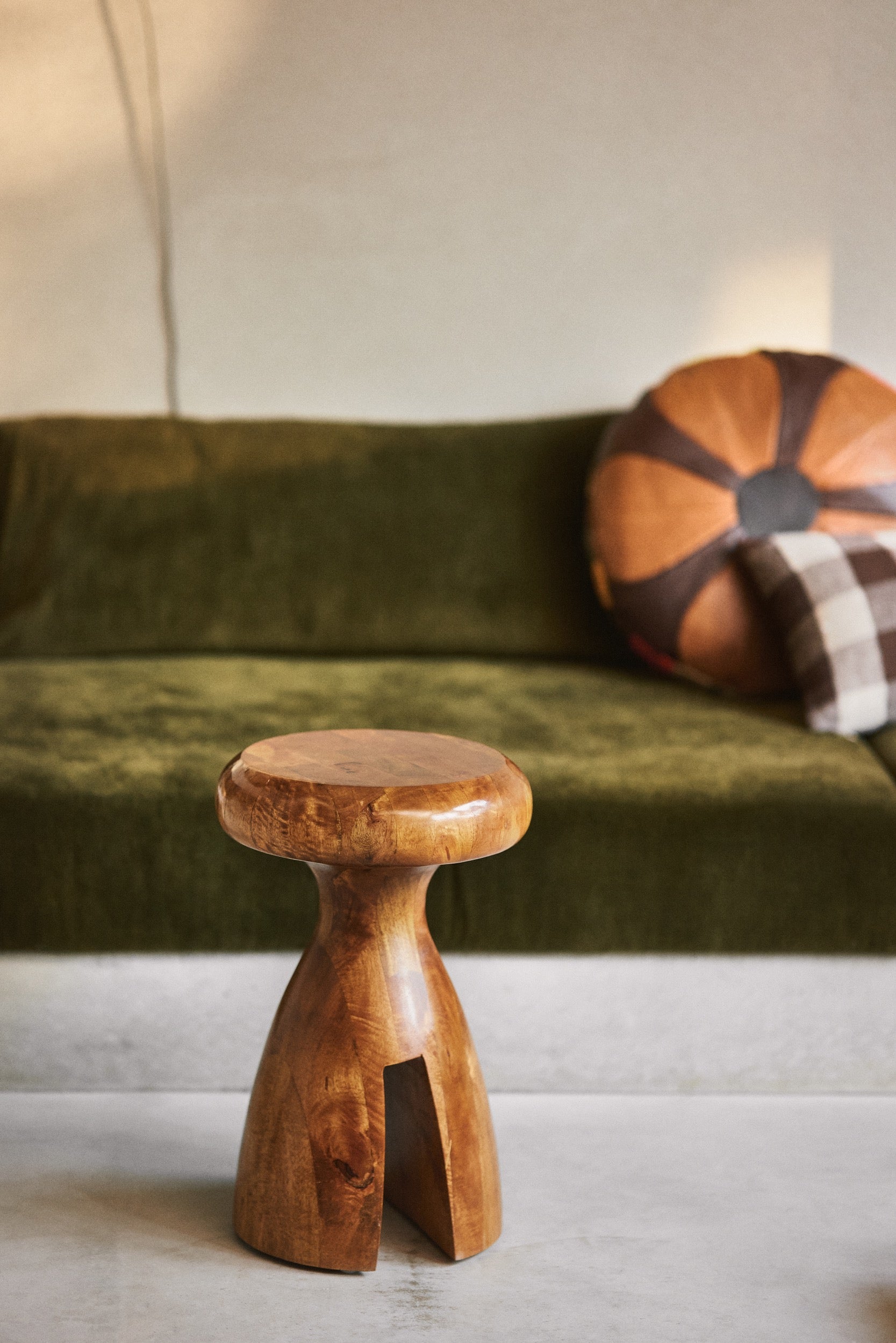 WOODEN STOOL
