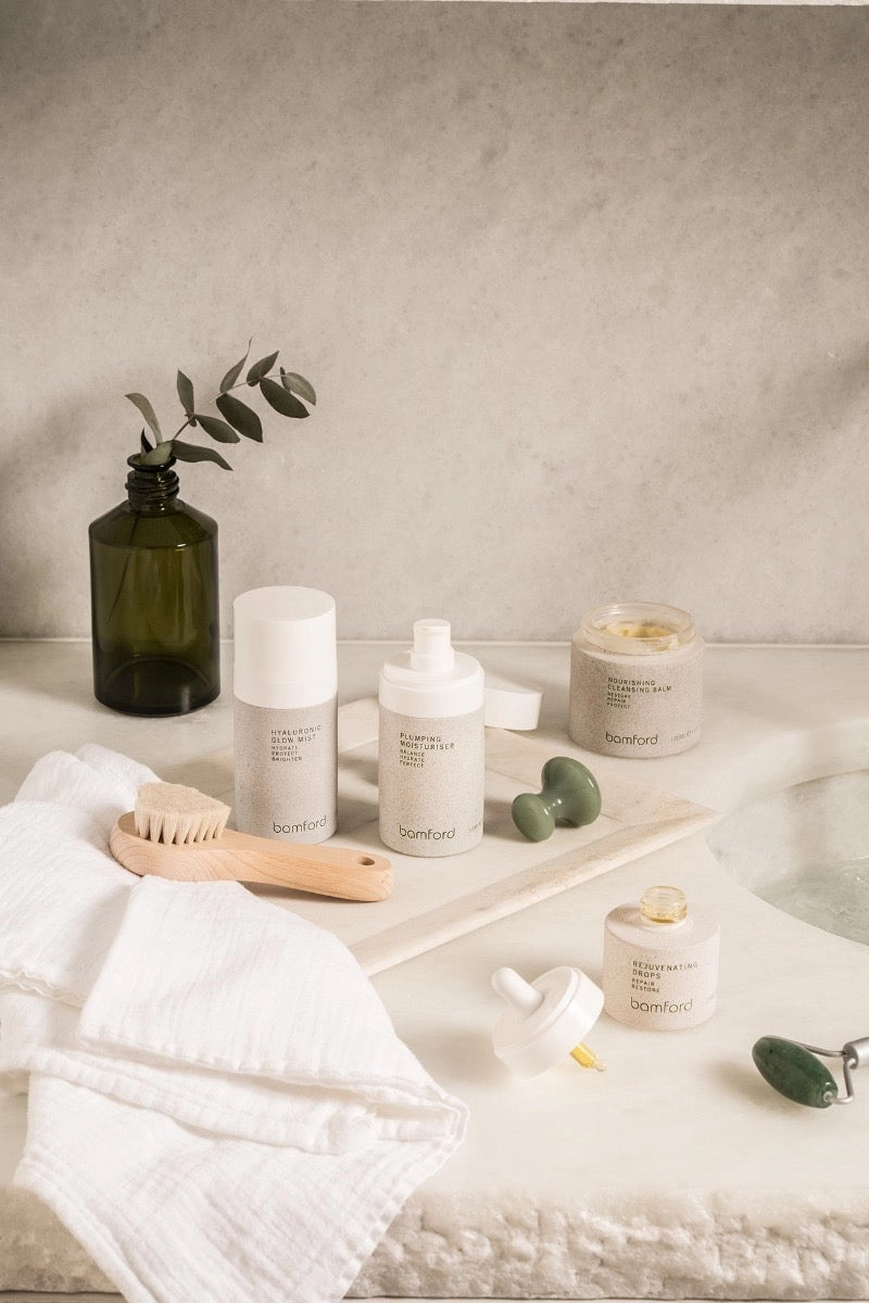 NOURISHING CLEANSING BALM