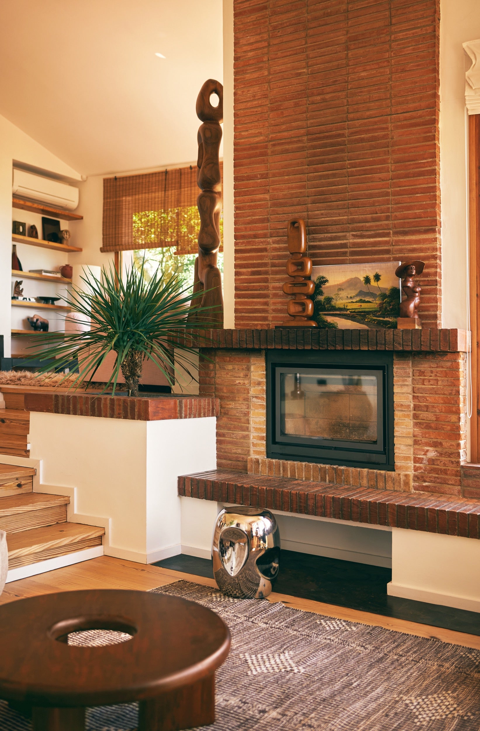 CURRENTS CHROME SIDE TABLE