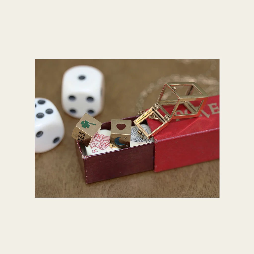 NECKLACE SACHA DICE CAGE AMULET