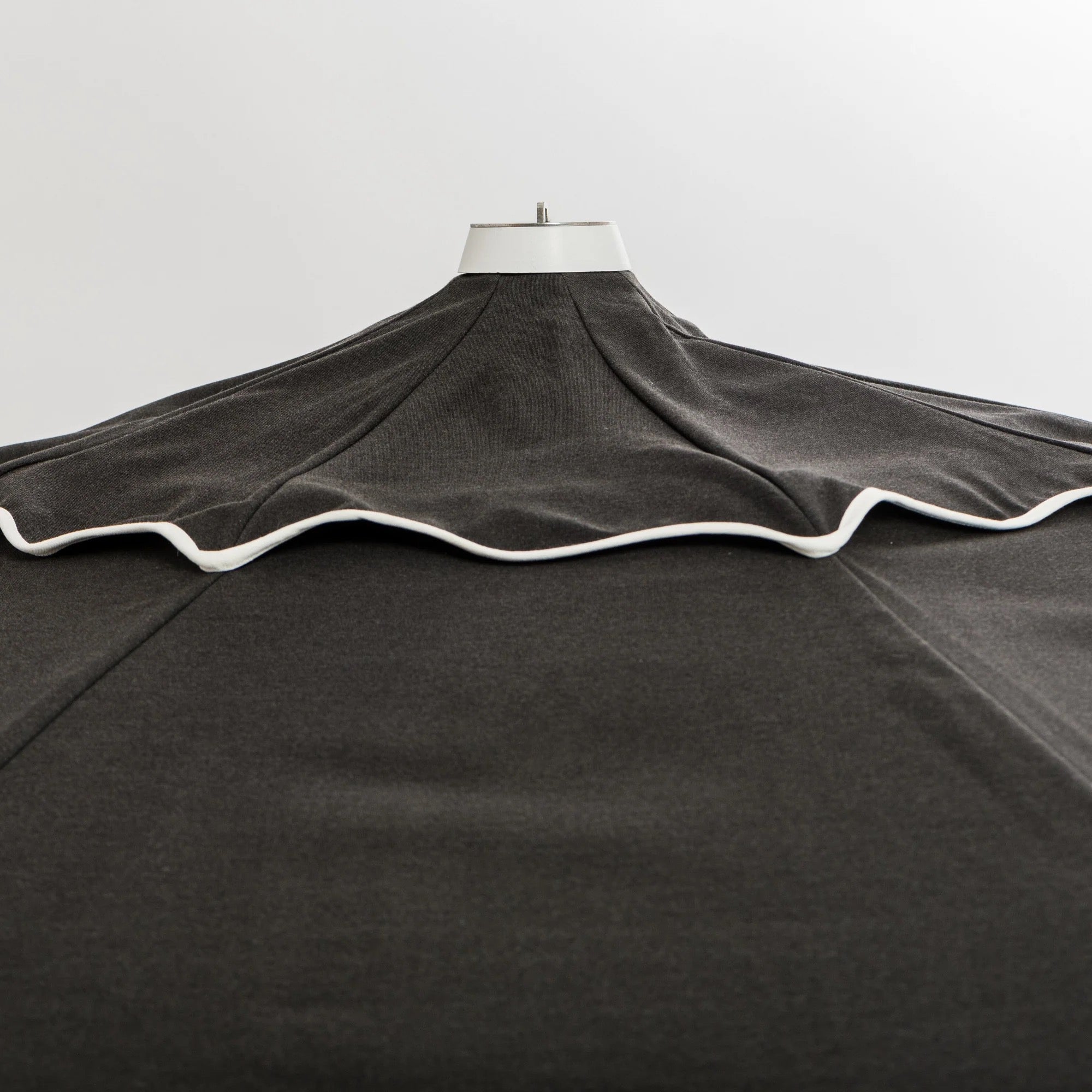 MARKET UMBRELLA - RIVIE BLACK | On Order