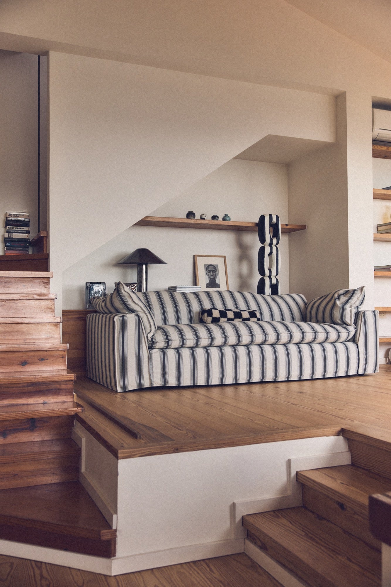 NOMAD COUCH | On Order