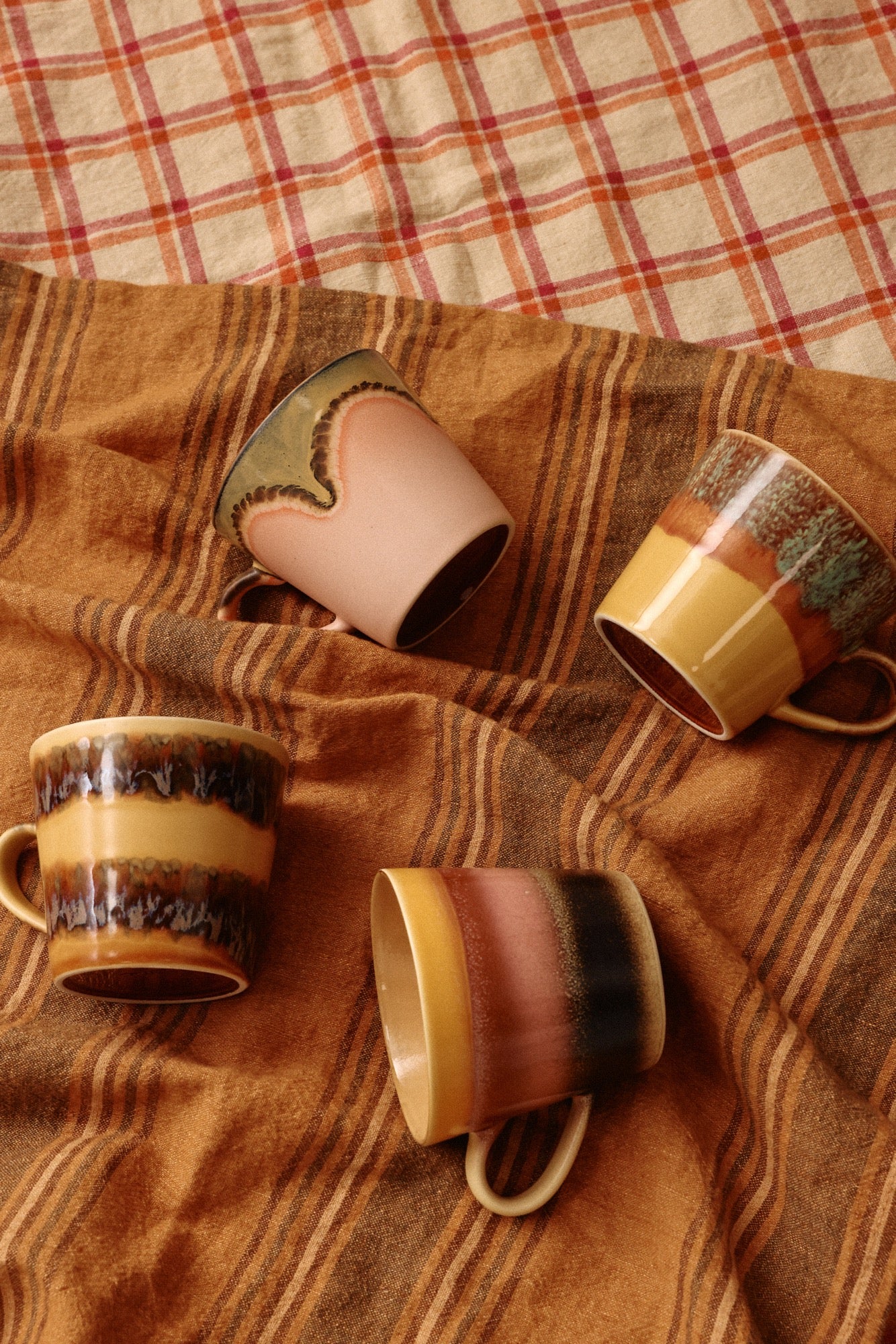 70's CERAMIC CAPPUCCINO MUGS VISTA - SET OF 4