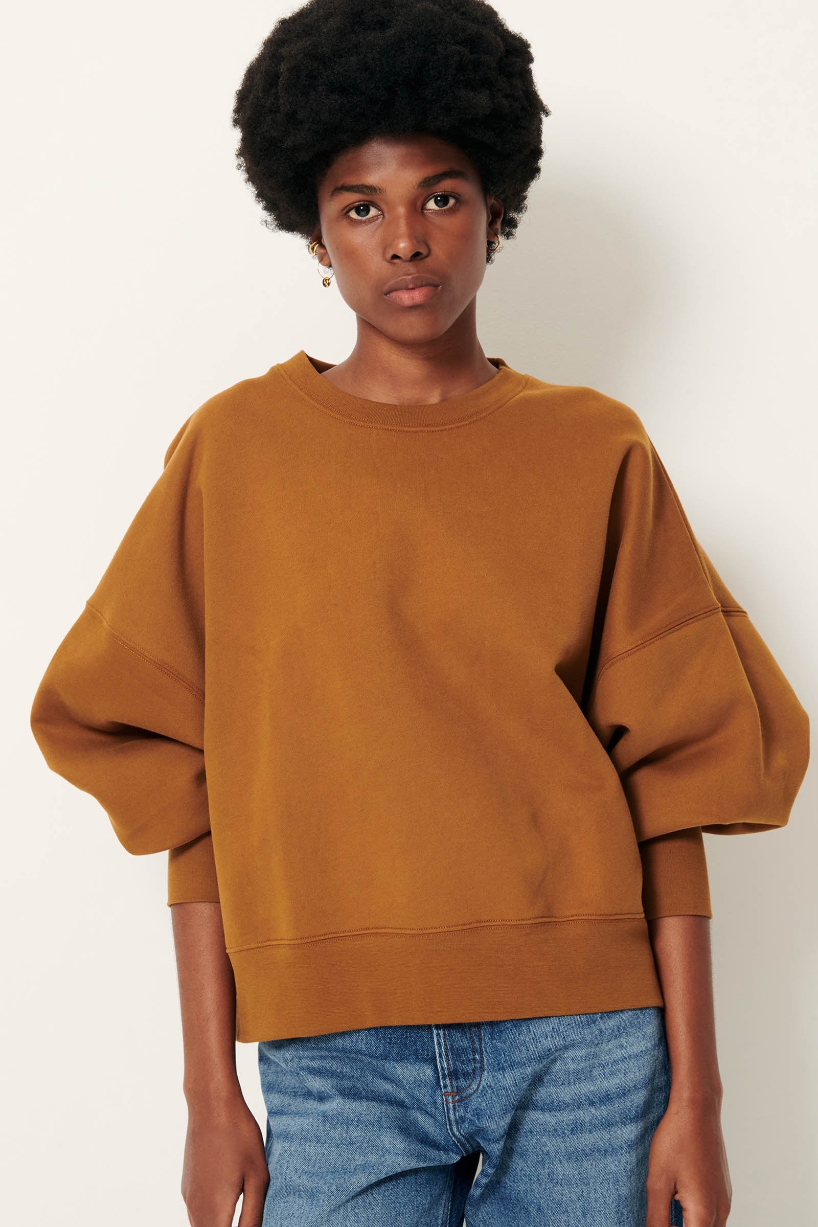 SWEATER ISI (PRE-ORDER)