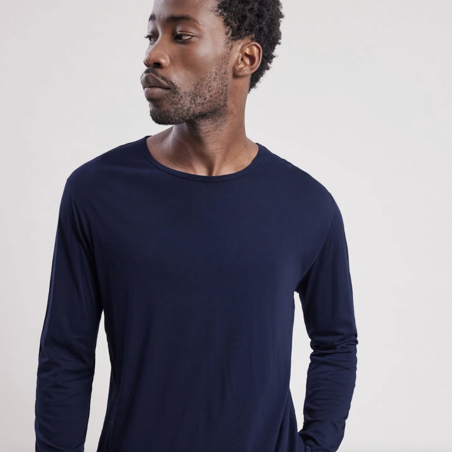 MEN KNITTED T-SHIRT - LIGHT CREW lONG SLEEVE - NAVY