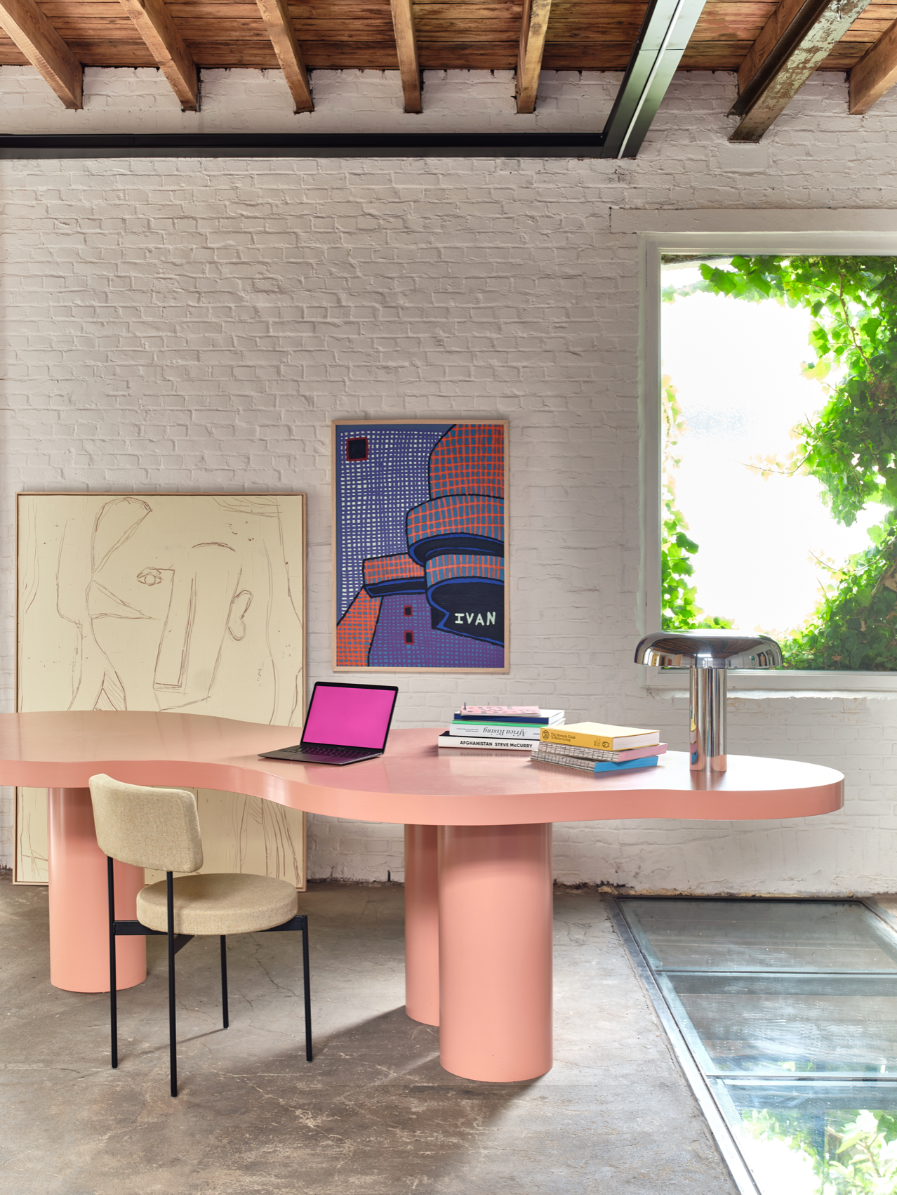 MUSHROOM TABLE LAMP CHROME