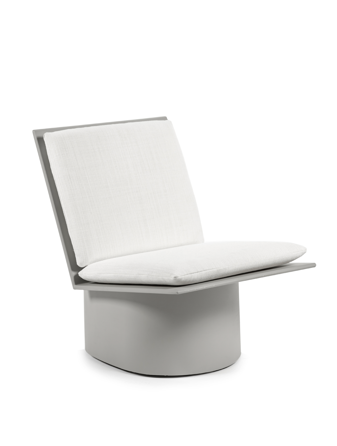 LOUNGE CHAIR VALERIE | On Order