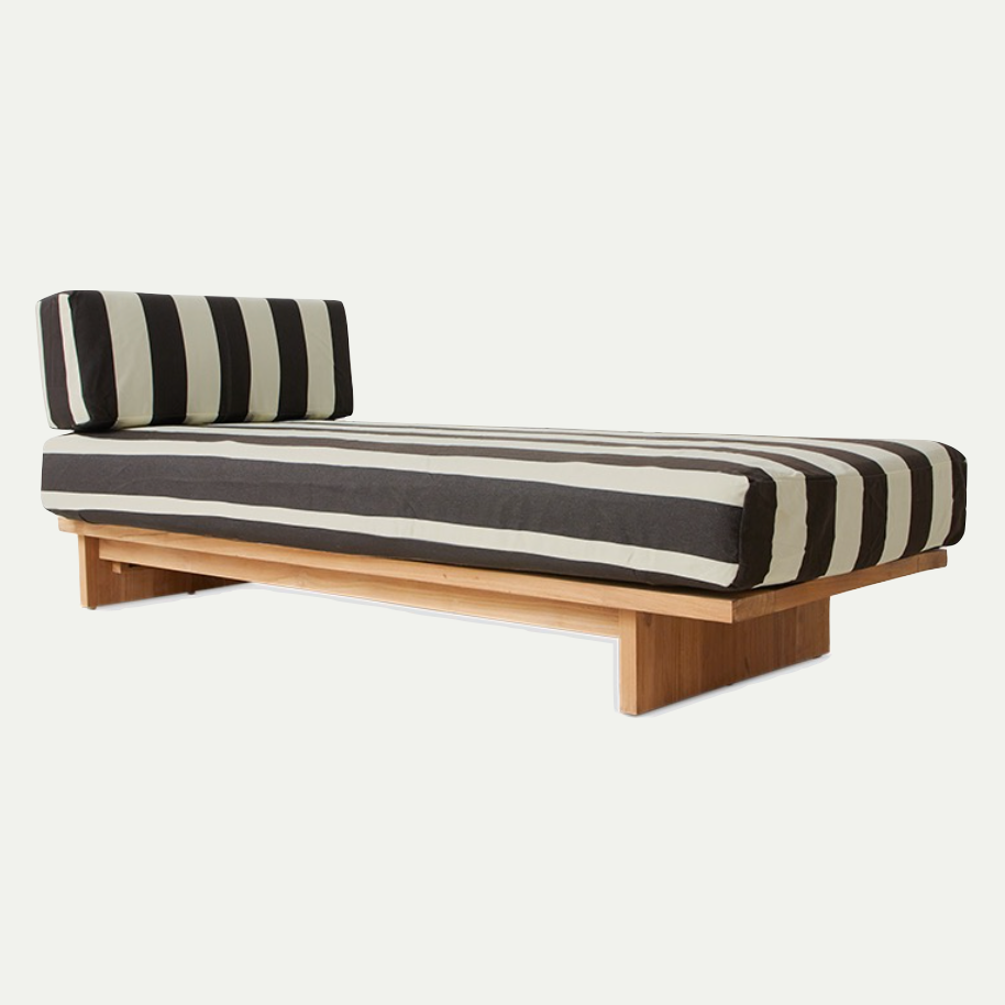 OUTDOOR DAYBED TEAK | On Order