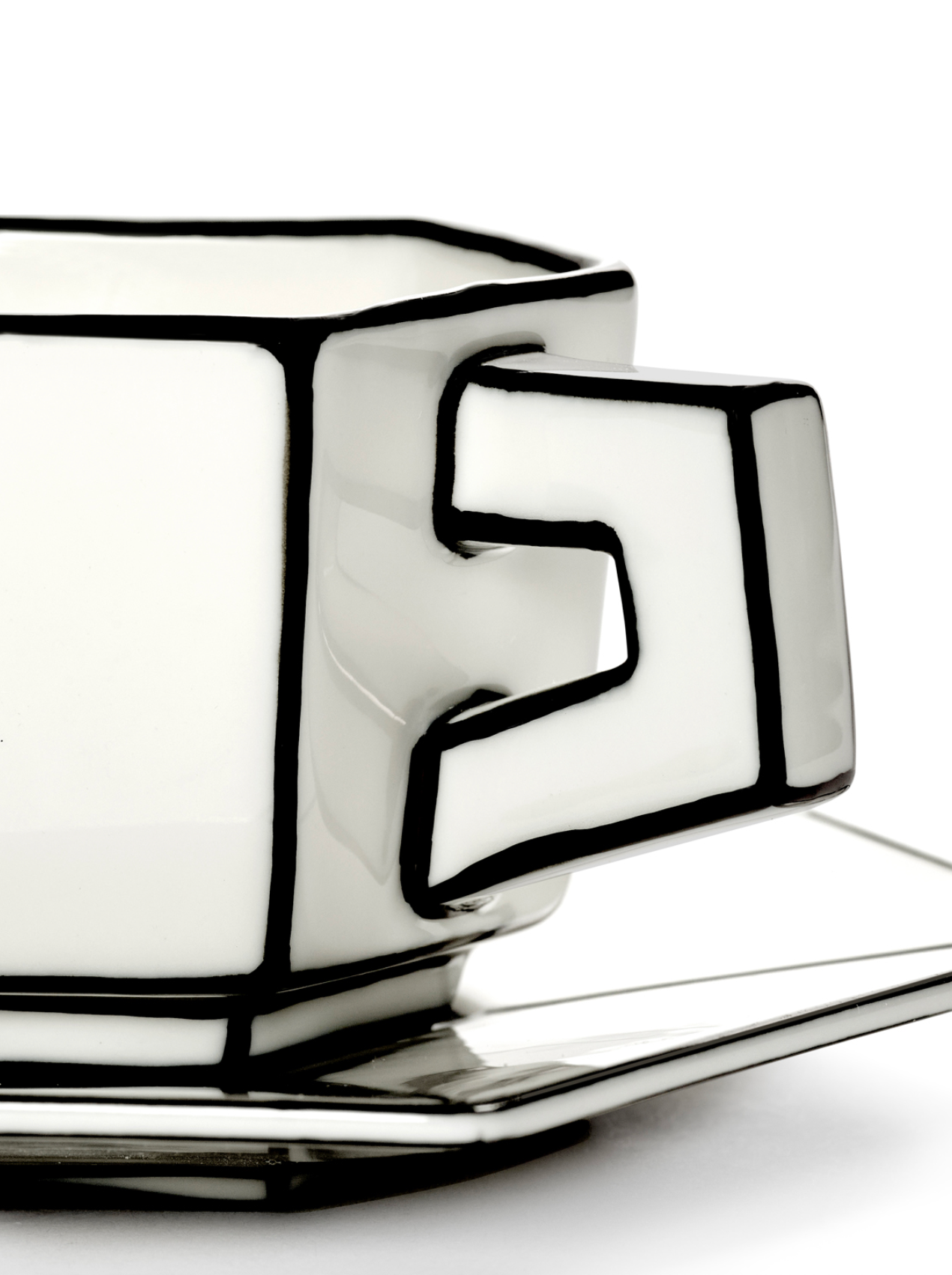 ESPRESSO CUP & SAUCER WHITE | BLACK