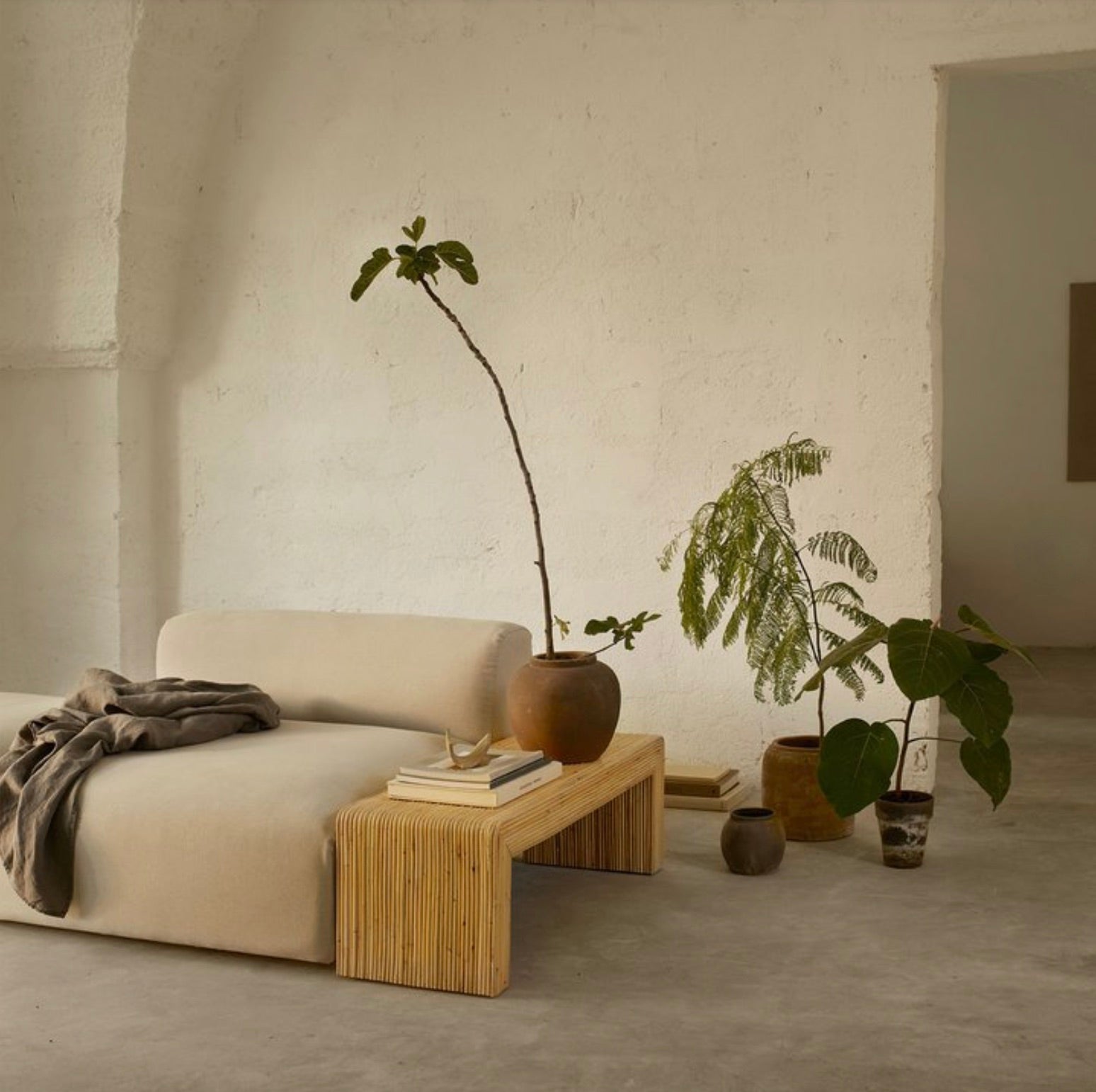 LOUNGE TABLE|RATTAN|VIVATABLE-LOW|H 35 CM