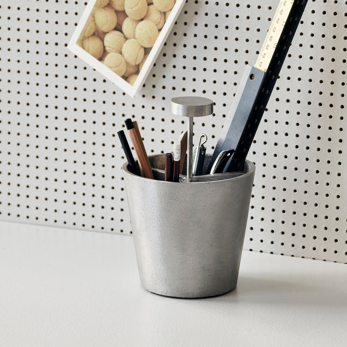 STORAGE MONO - BRUSHED SILVER