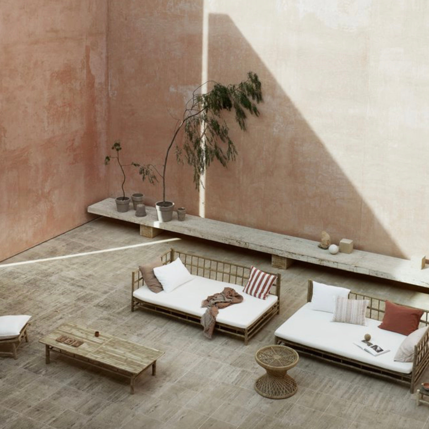 BAMBOO LOUNGE BED RIGHT | On Order