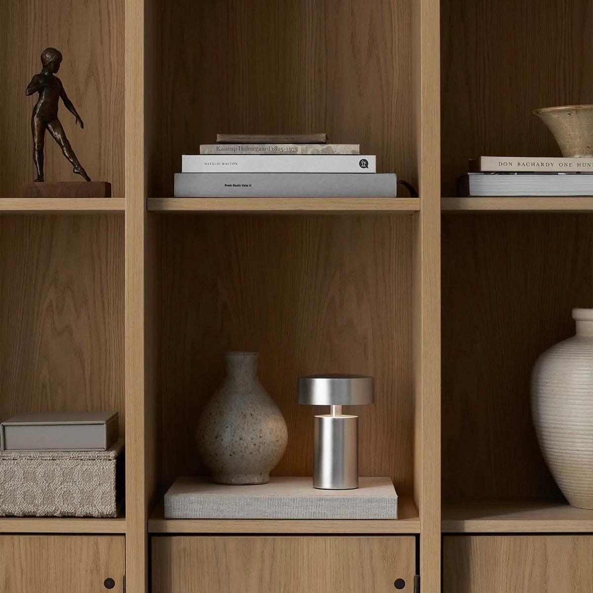 COLUMN TABLE LAMP|PORTABLE|ALUMINIUM