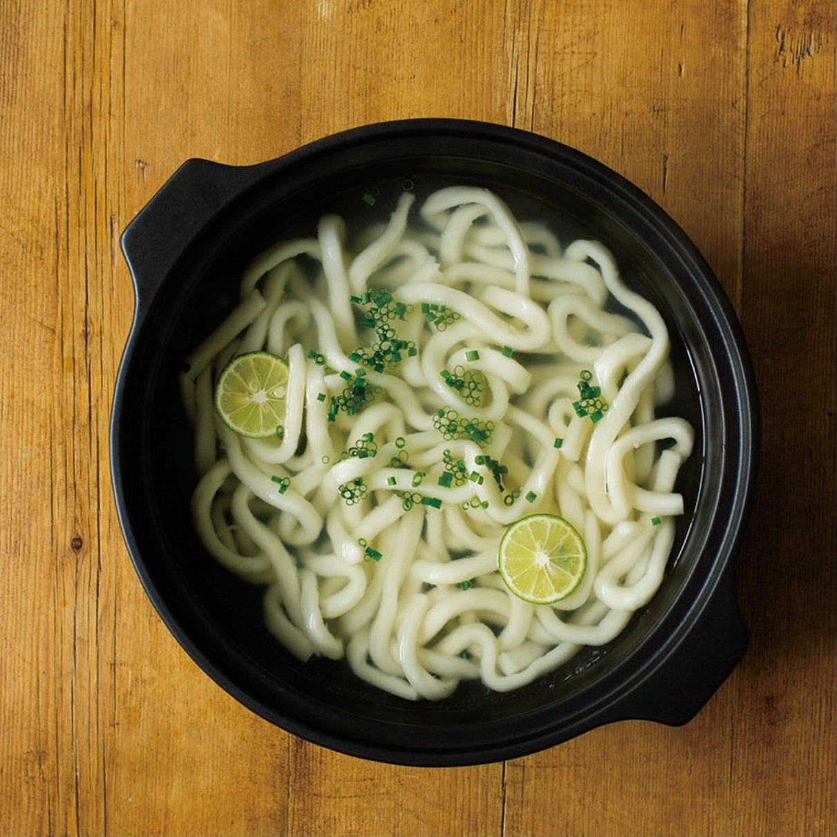 KAKOMI IH DONABE 2.5L - BLACK