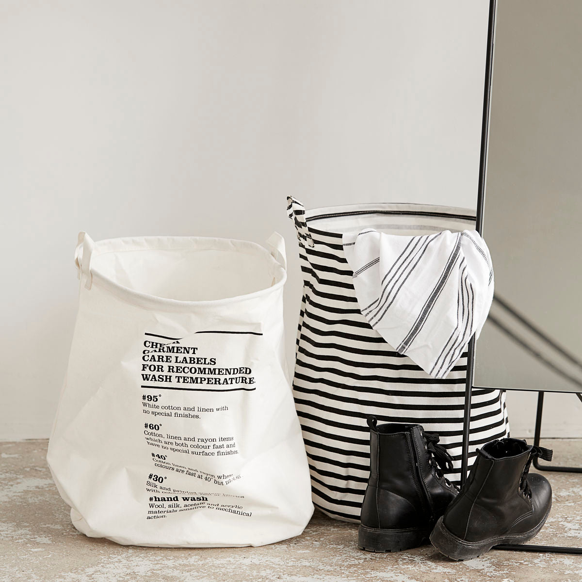 LAUNDRY BAG - STRIPES