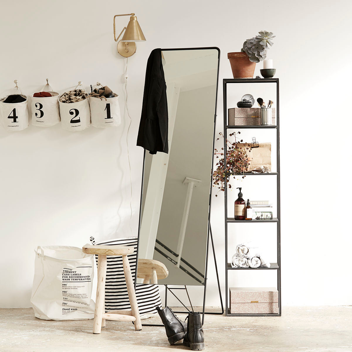 LAUNDRY BAG - STRIPES