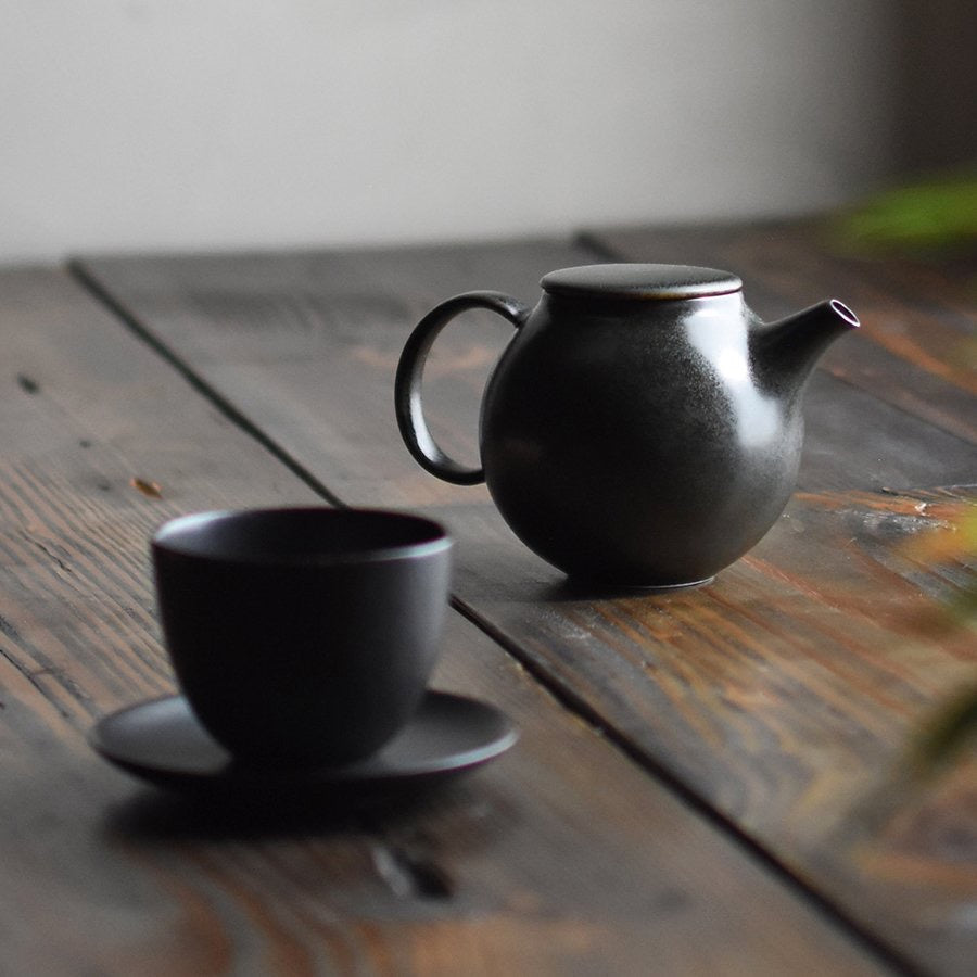 PEBBLE TEAPOT 480ML BLACK