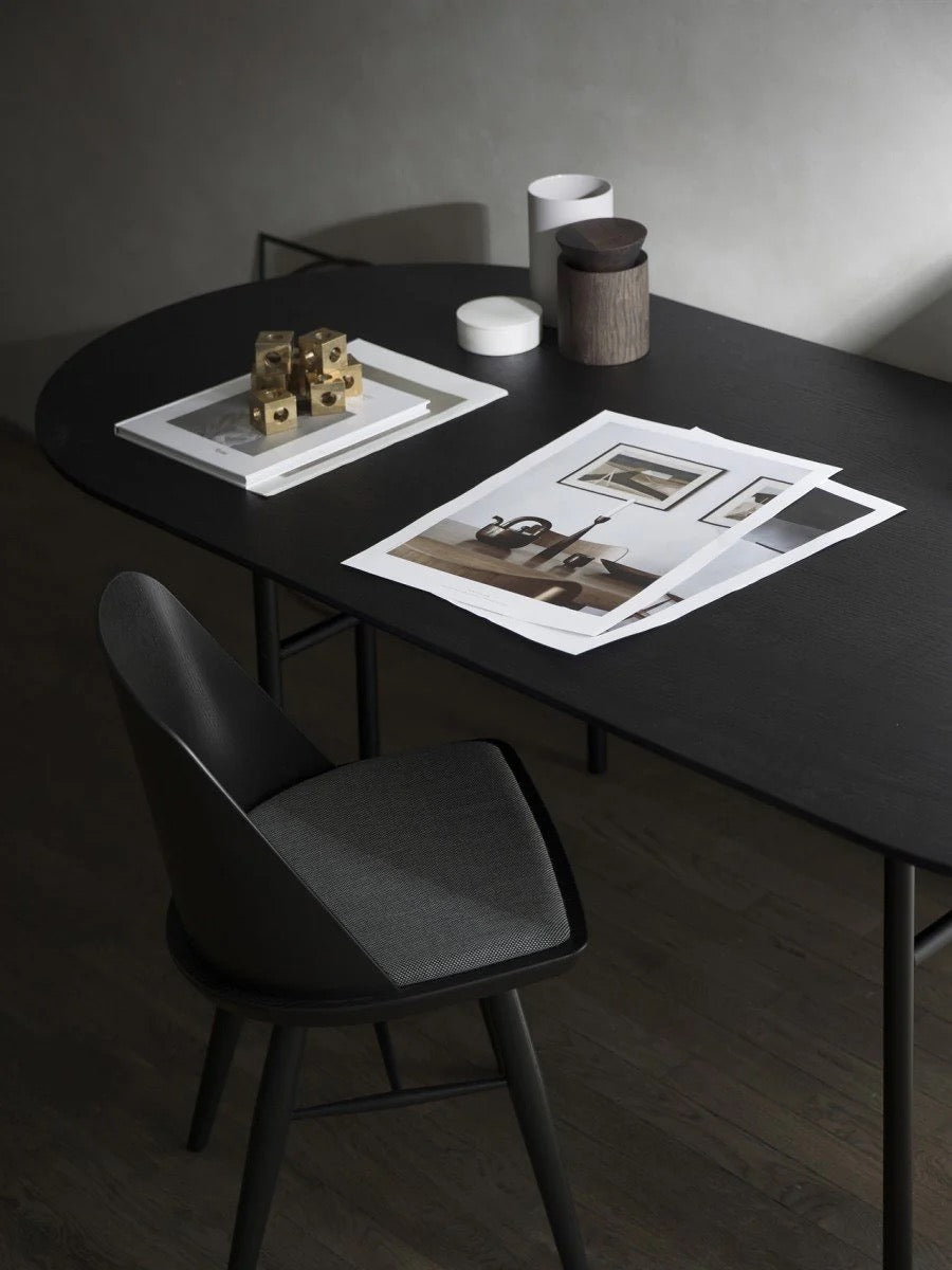 SNAREGADE DINING TABLE | OVAL | On Order