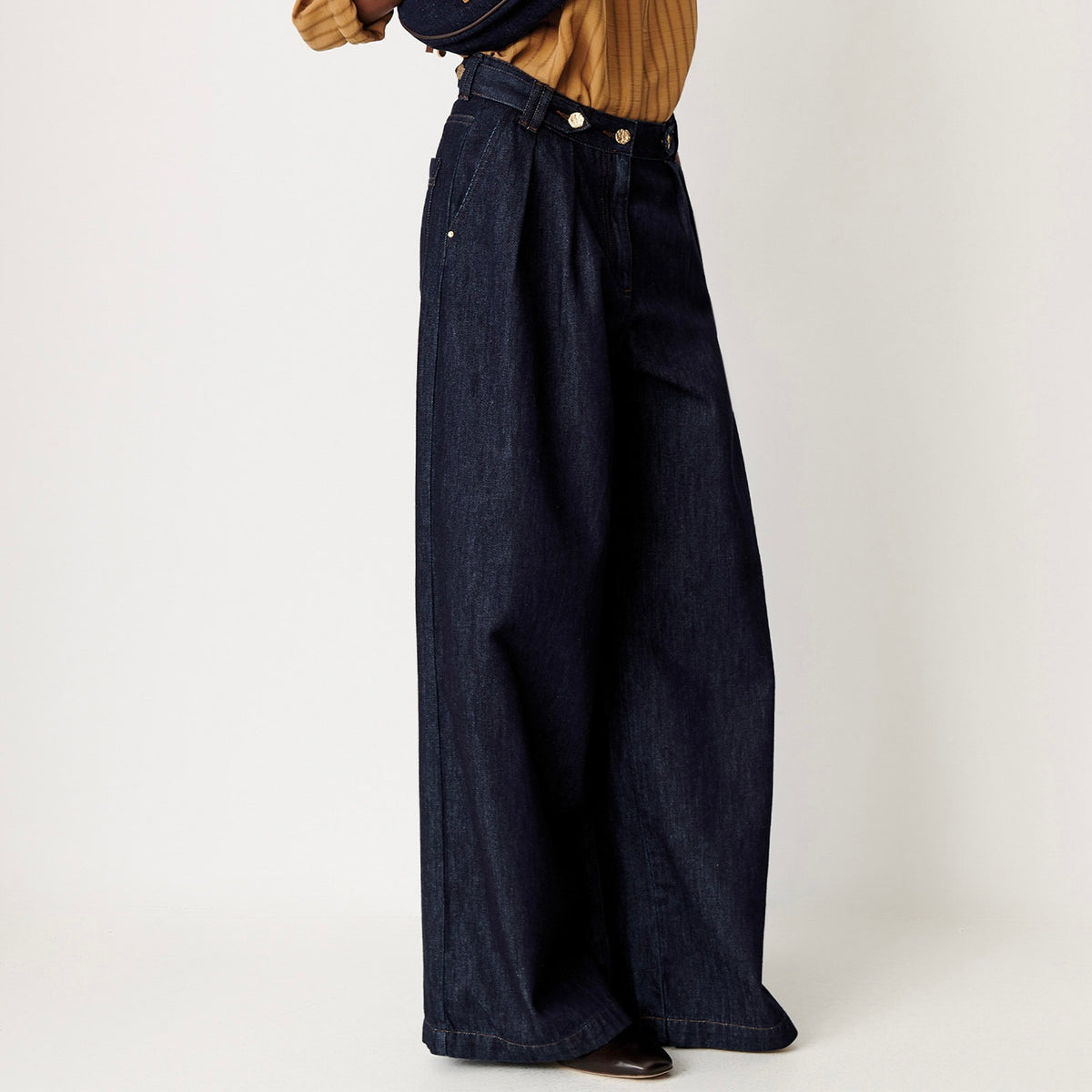 PANTS | DIEVO