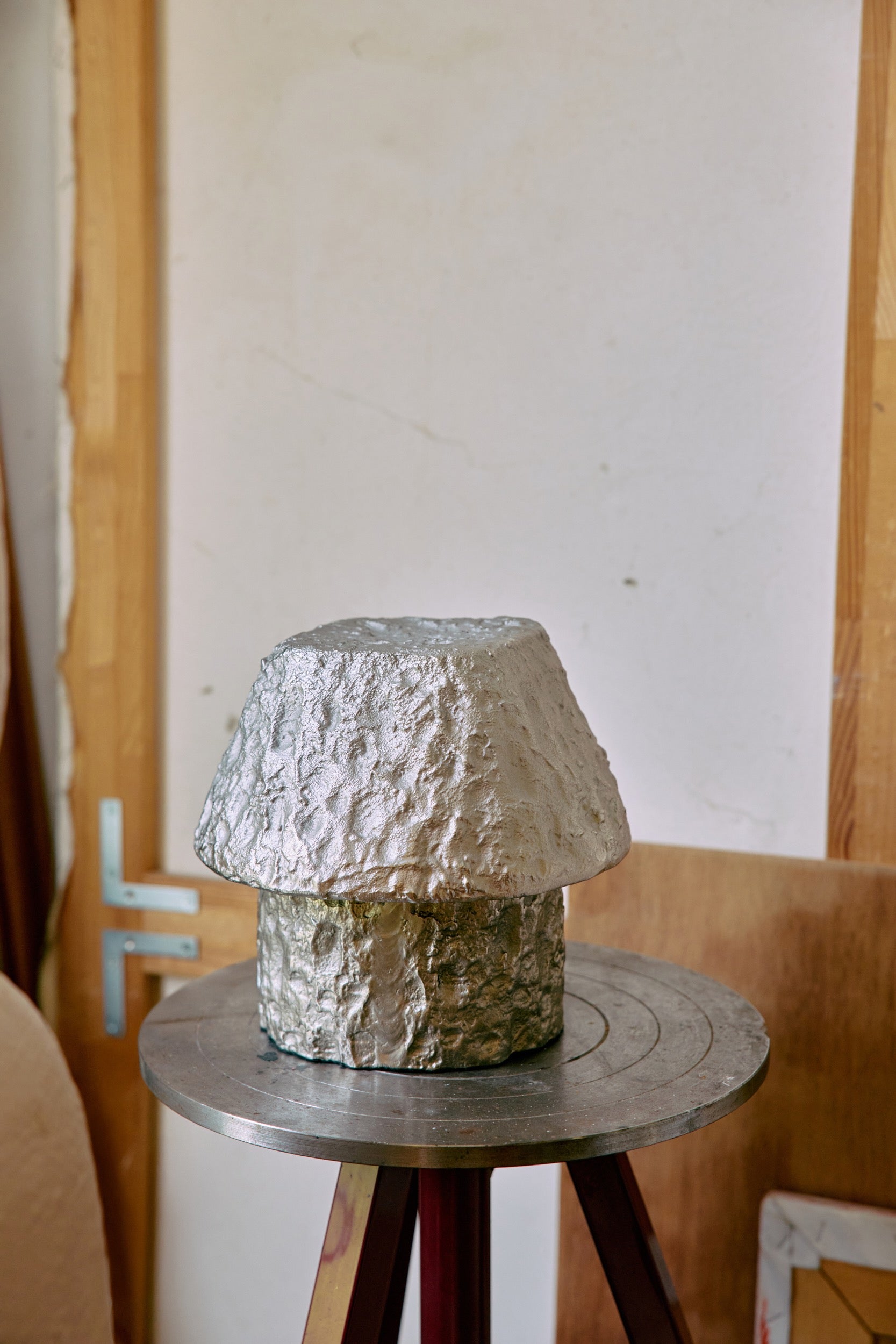 ARTEFACT ALUMINIUM TABLE LAMP | On Order