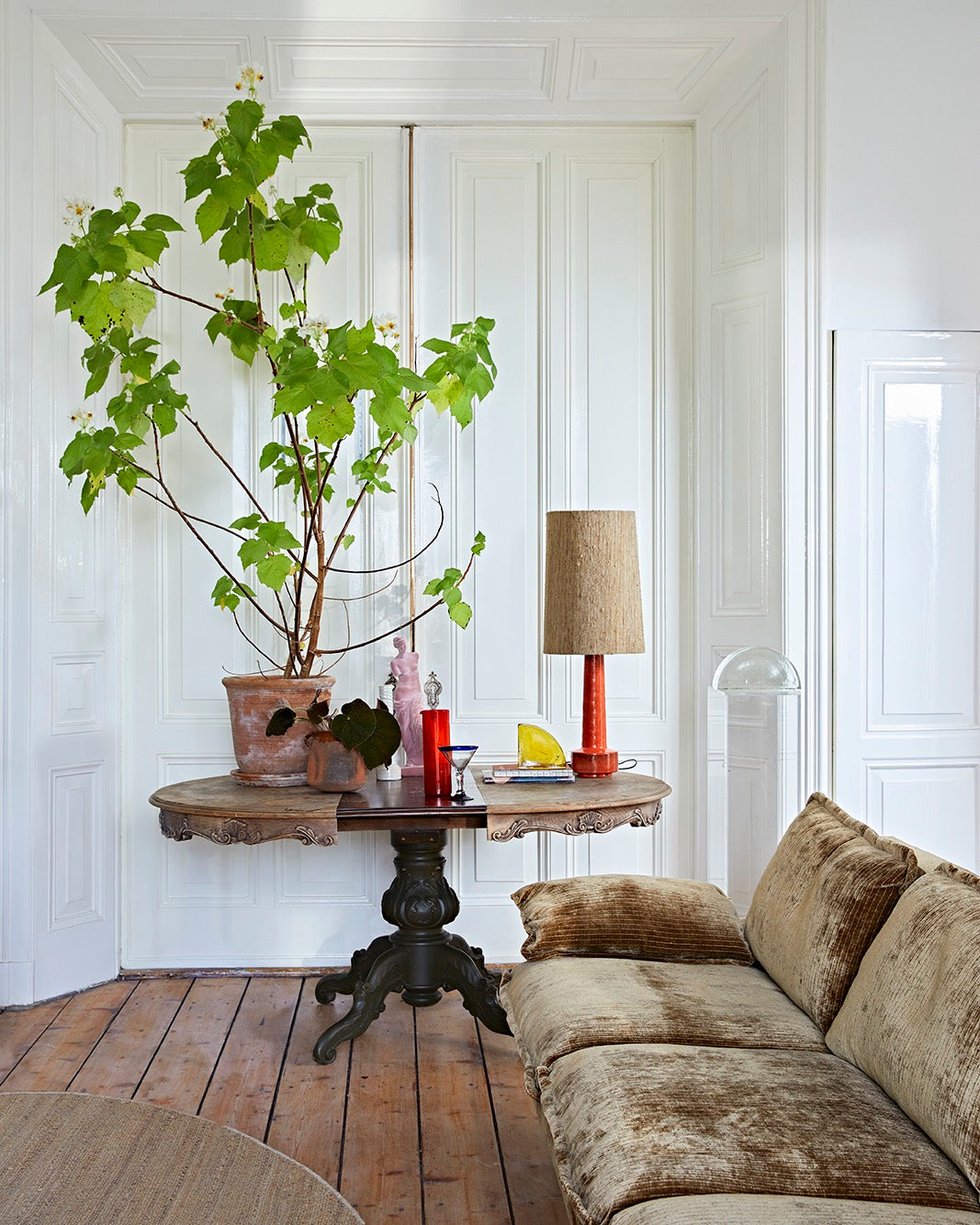 RETRO SOFA | On Order