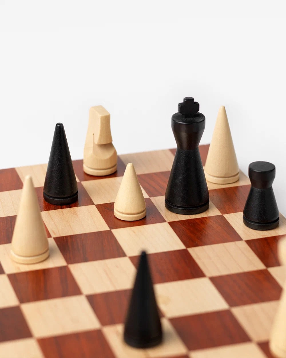 WOOD CHESS | THE MODERNIST BOARD GAME