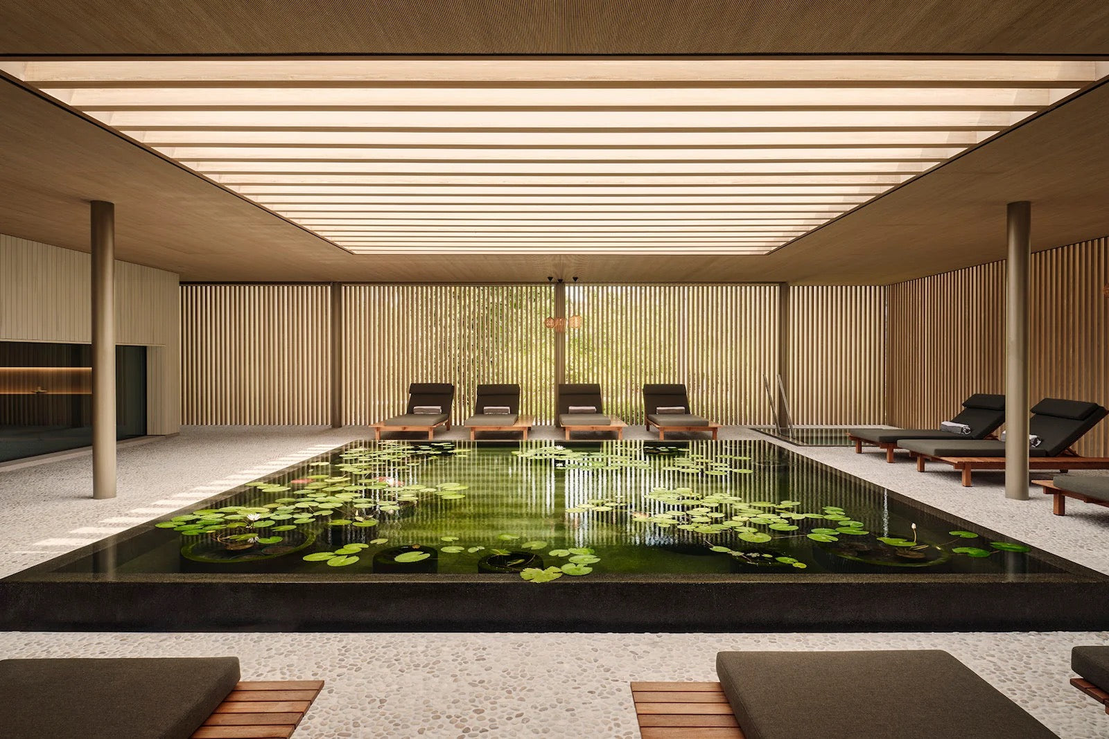 DESIGNED TO STAY: THE DESIGN HOTELS BOOK
