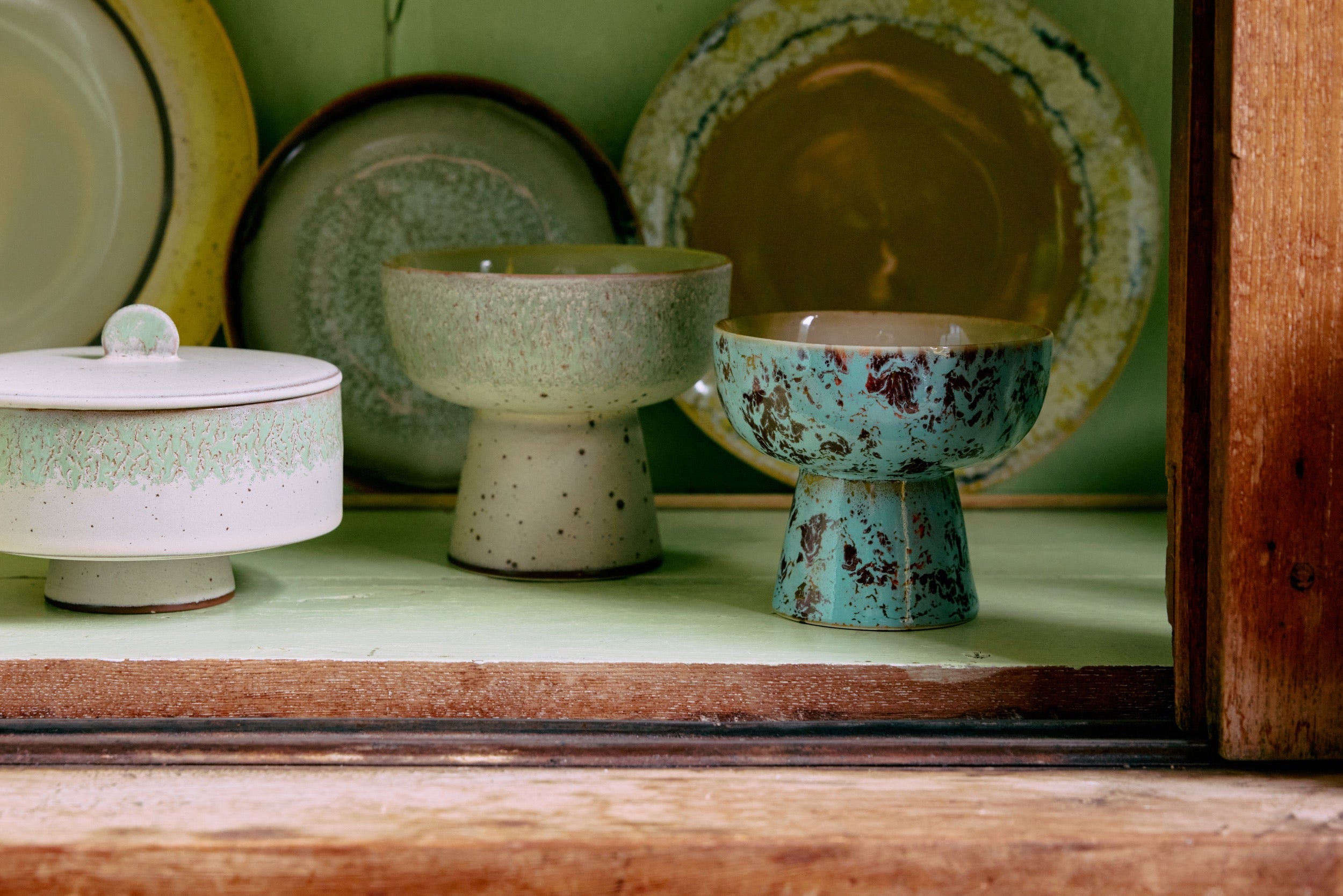 70's CERAMICS:  BONBON BOWL SLUSH
